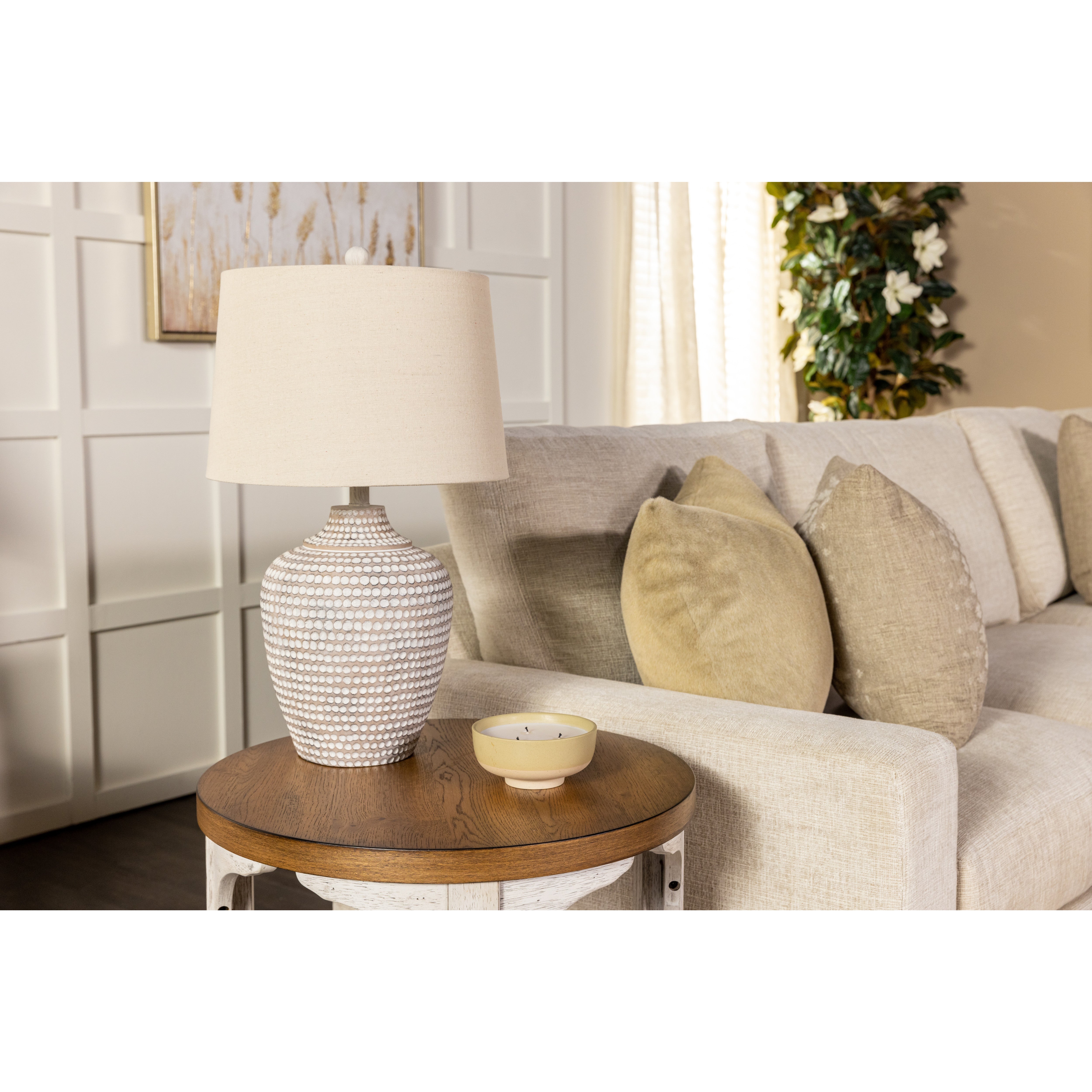 Faux Wood Hammered Look Table Lamp 25.5"H
