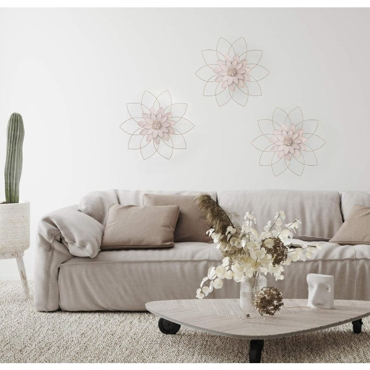 White and Gold Metal Flower Wall DÃ©cor 25"