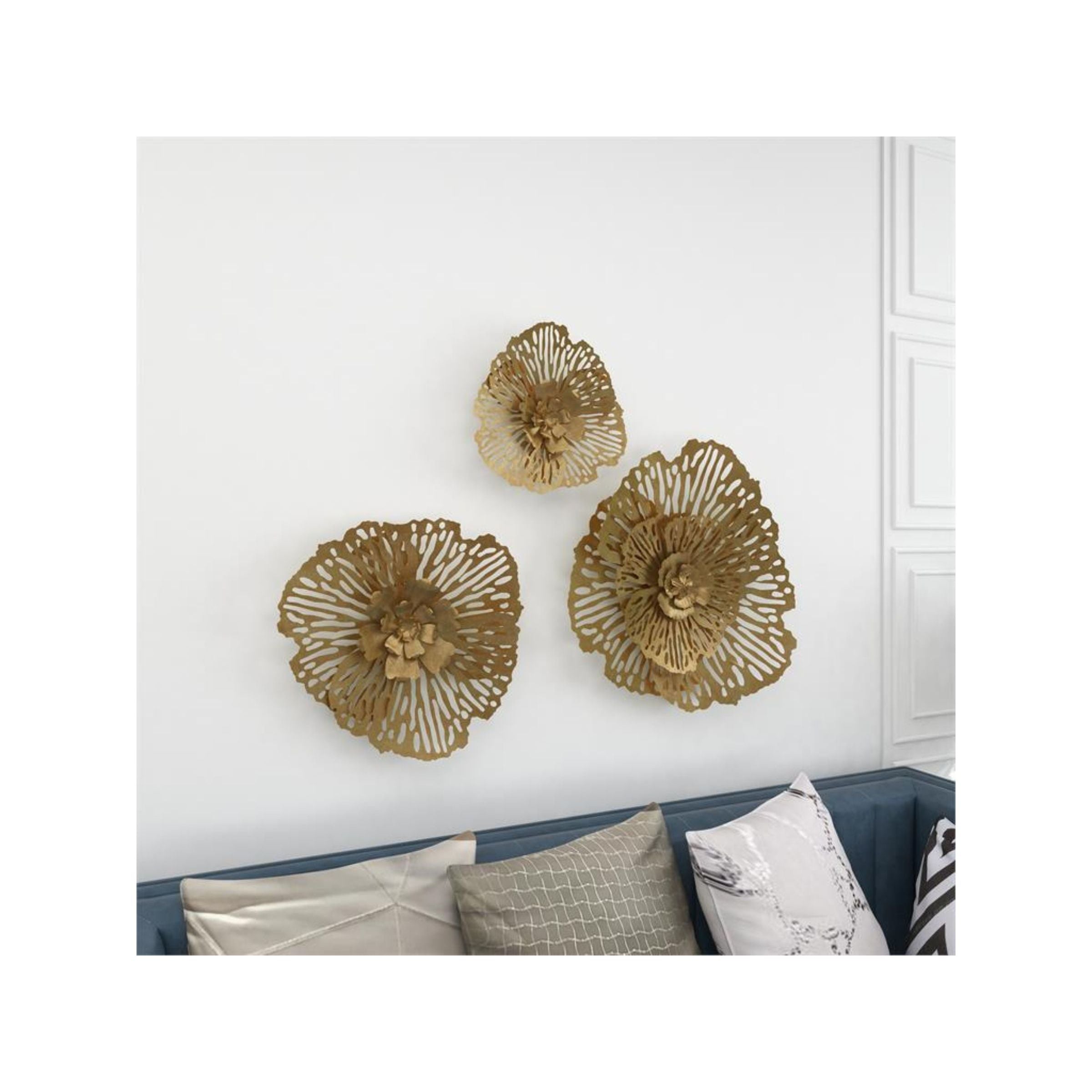Set of 3 Gold Metal Flowers Wall Decor 18/24/29"H