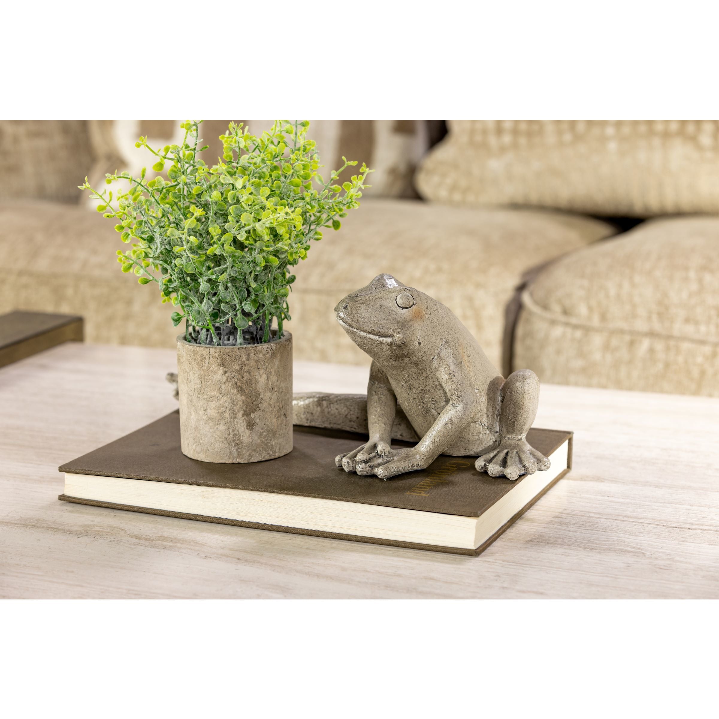 Side Leg Frog Figure 14"W x 5"H