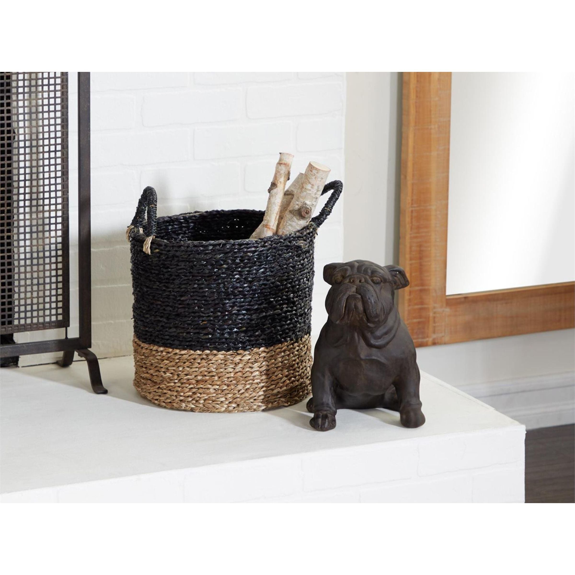 Bulldog Statue 10"W x 11"H