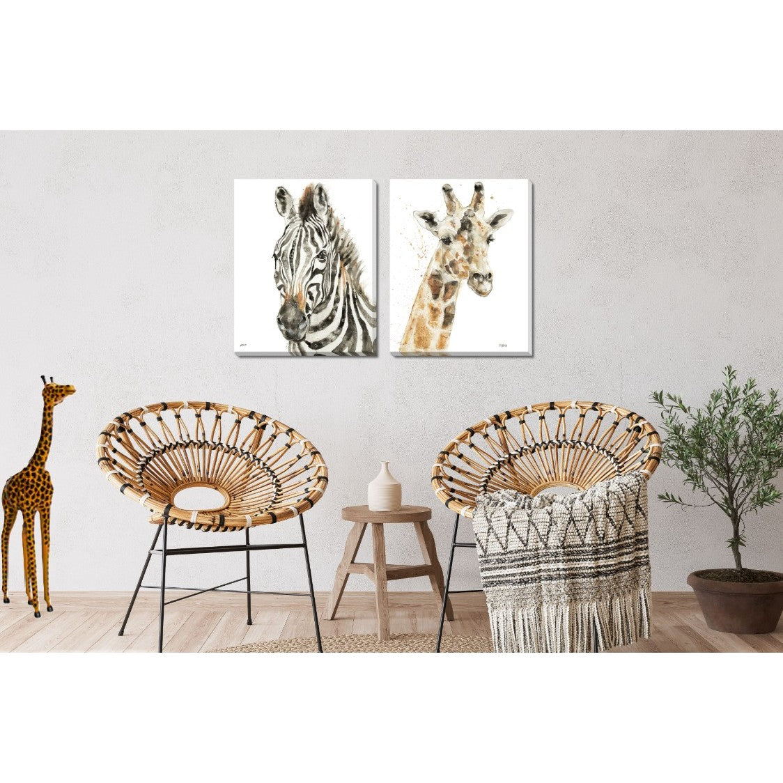 Giraffe Animal Statue 36"H
