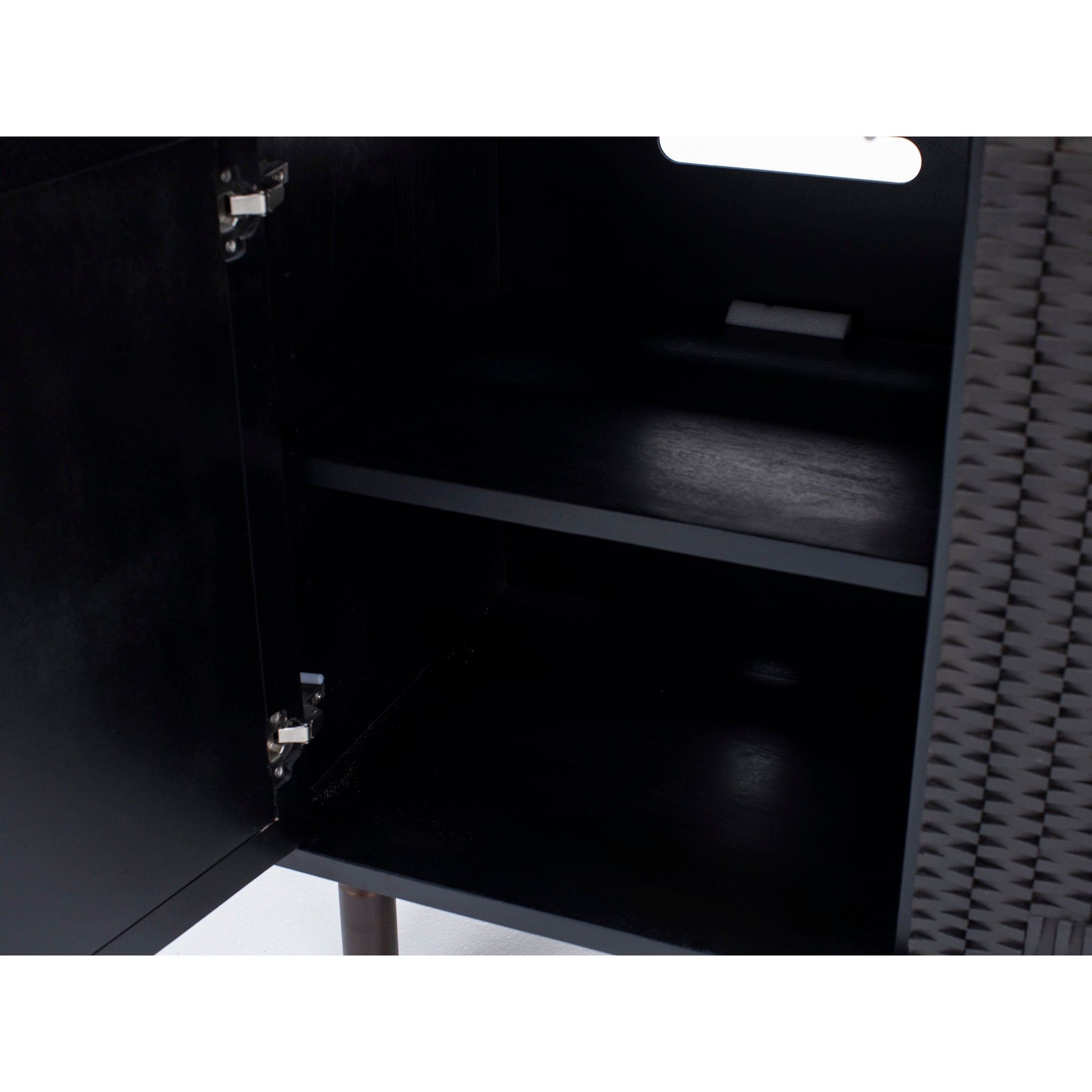 Grand Luxe Chloe Credenza