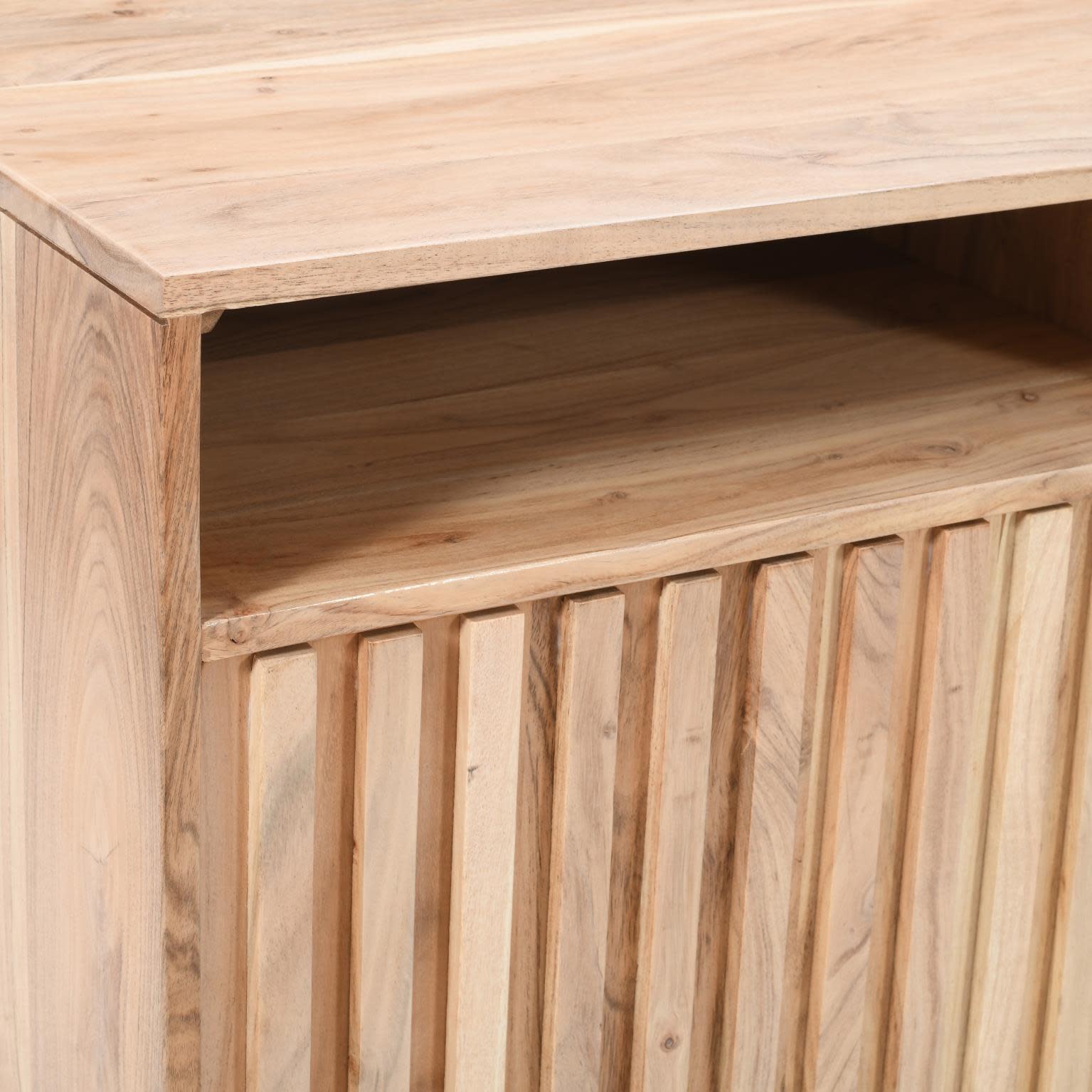 Essential Rylan 60" Console