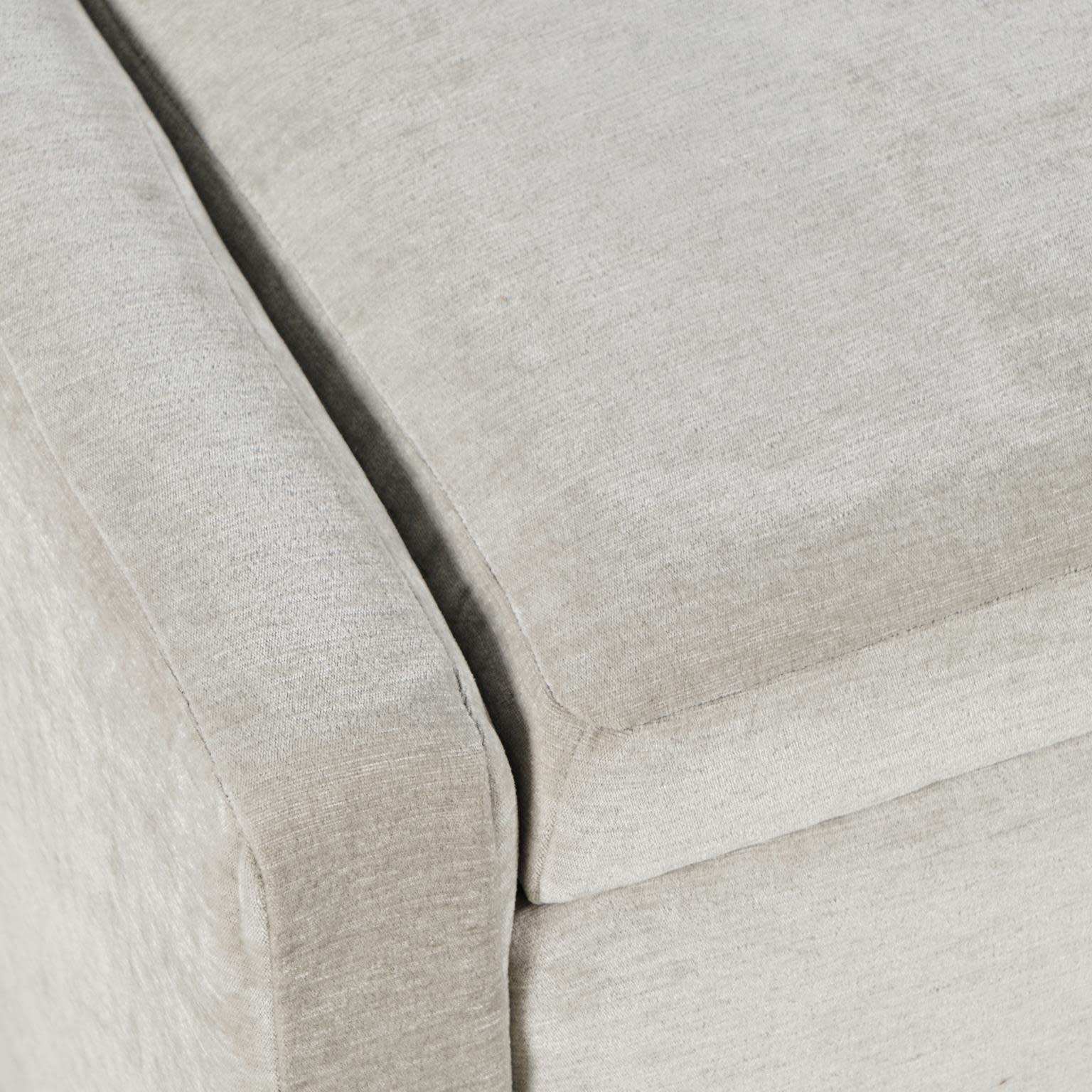 Madix Storage Bench