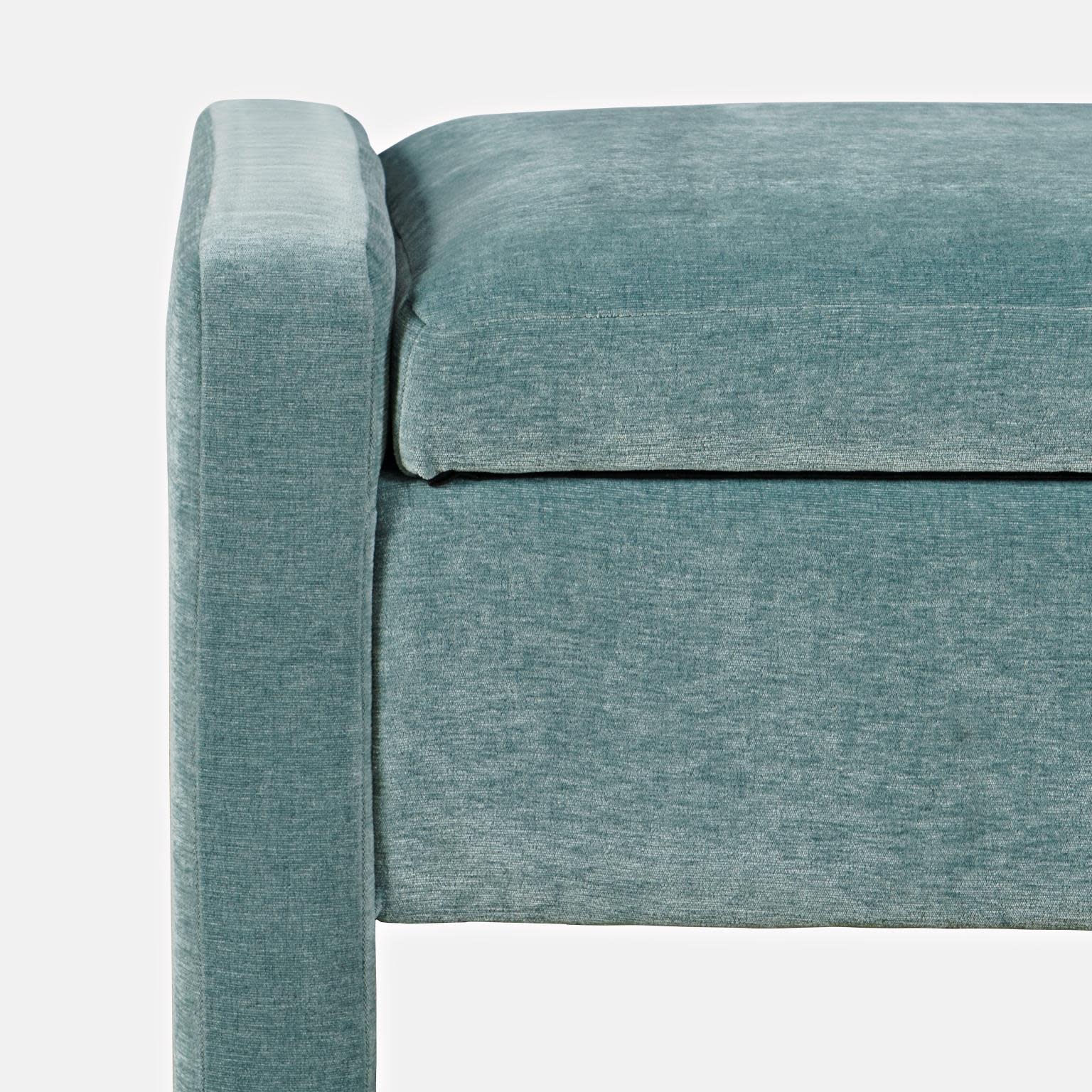 Madix Storage Bench
