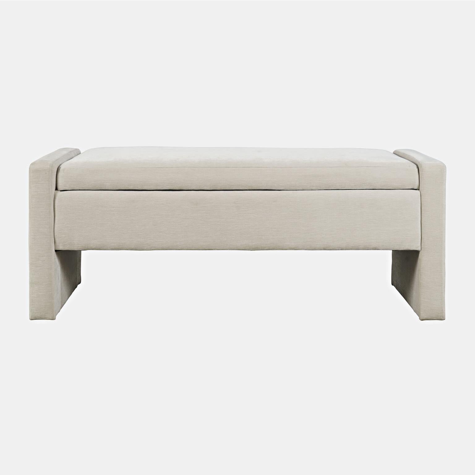 Madix Storage Bench