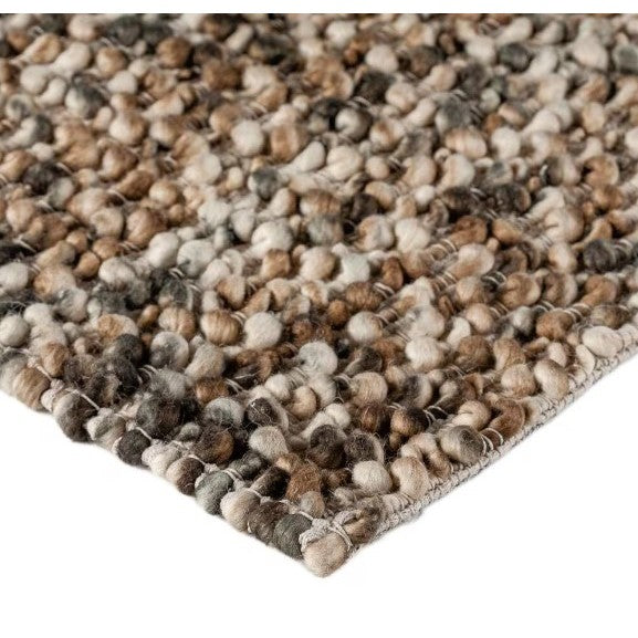 Hanu Chocolate Area Rug