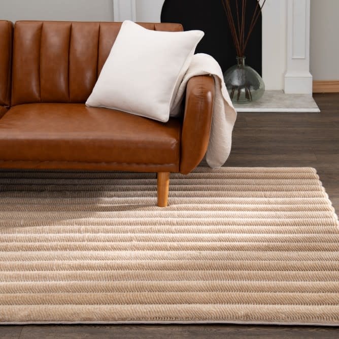 Talia Beige Faux Fur/Memory Foam Area Rug 7'6"W x 9'6"L