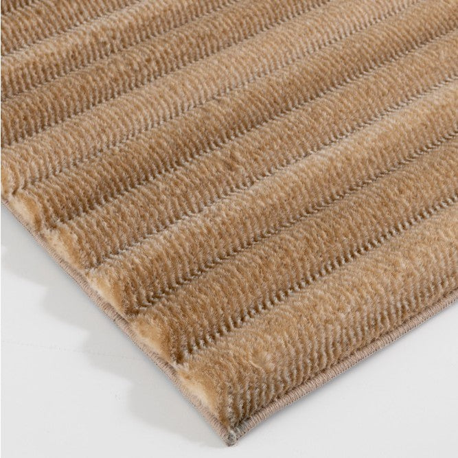 Talia Beige Faux Fur/Memory Foam Area Rug 7'6"W x 9'6"L