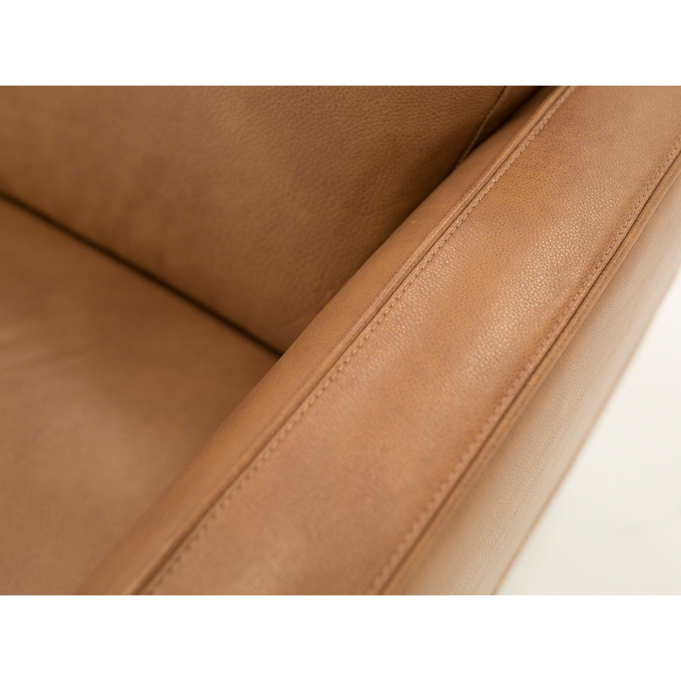 Turin Leather Loveseat