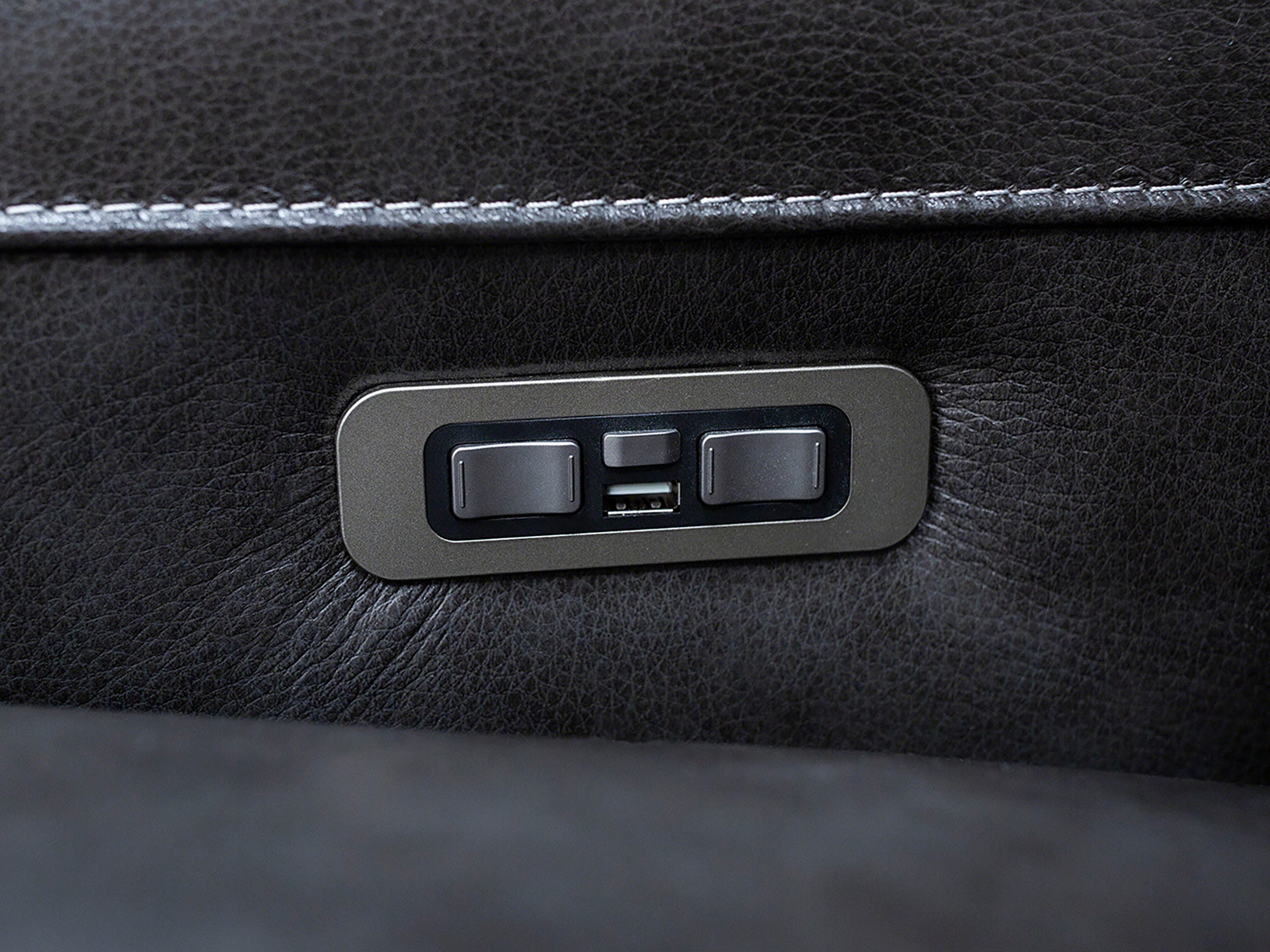 Placier Leather Power Headrest Recliner in Charcoal