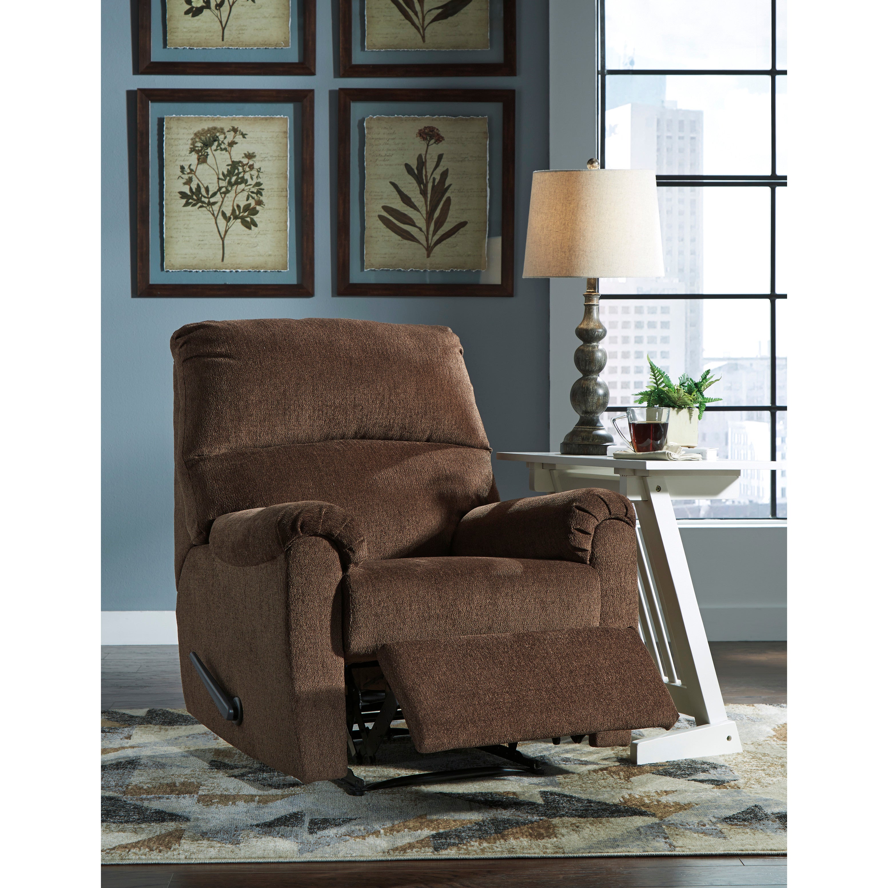 Nirvana Zero Wall Recliner