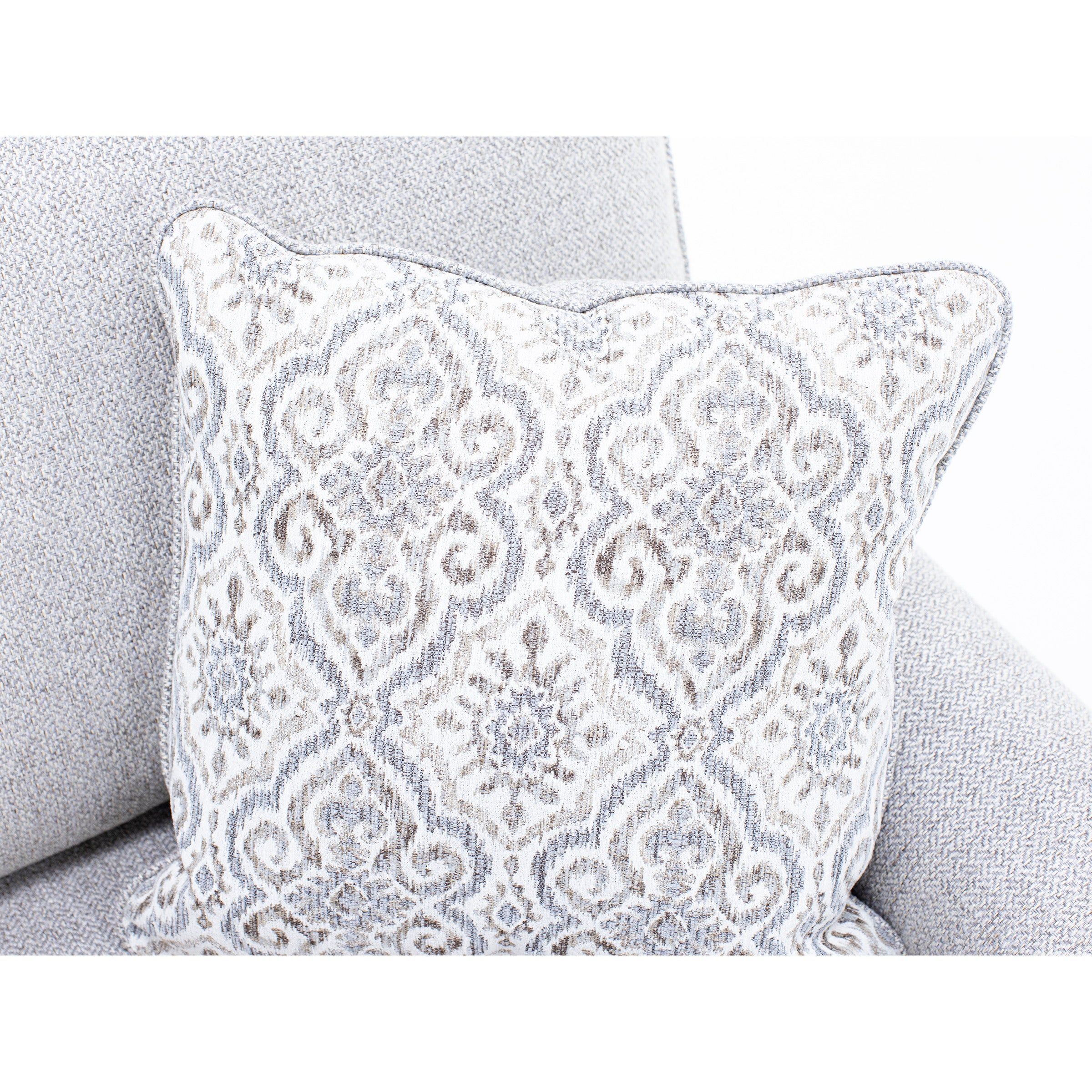 Gail Loveseat