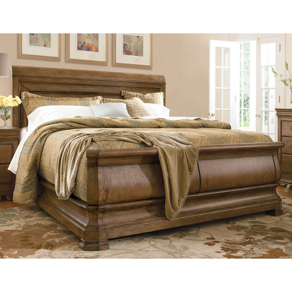 New Lou Sleigh bed