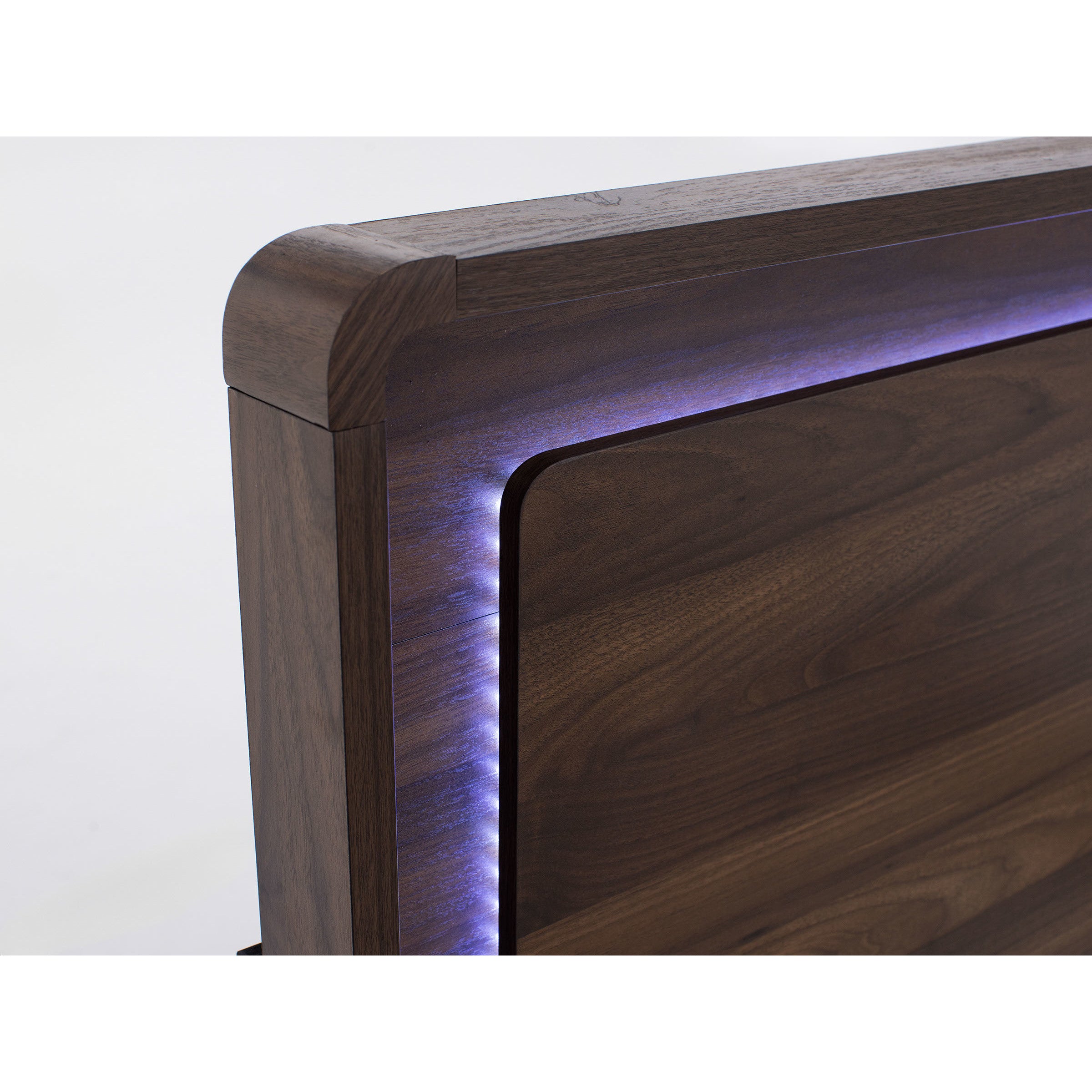 Benson Panel Bed