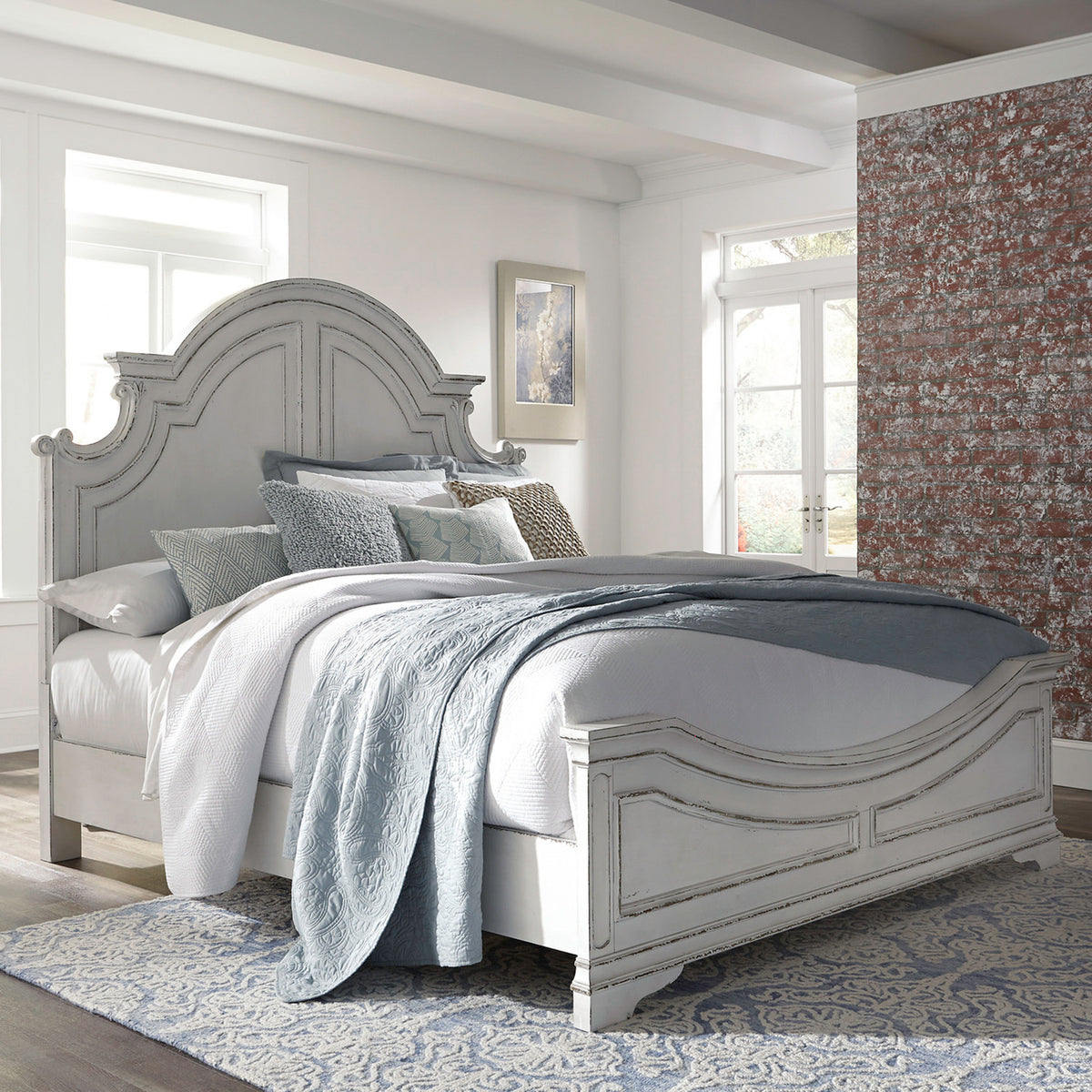 Chateau Panel Bed