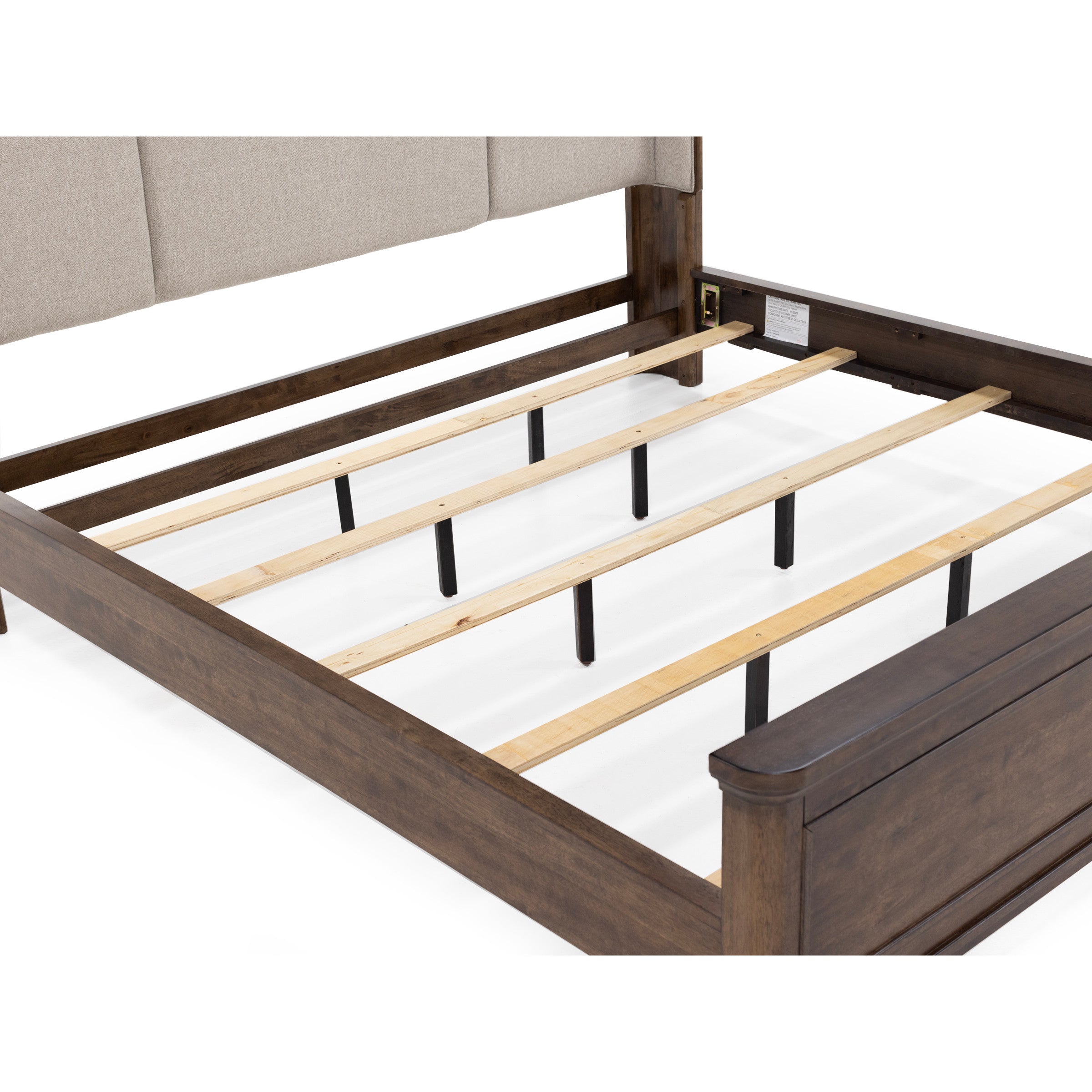 Danbury Shelter Bed