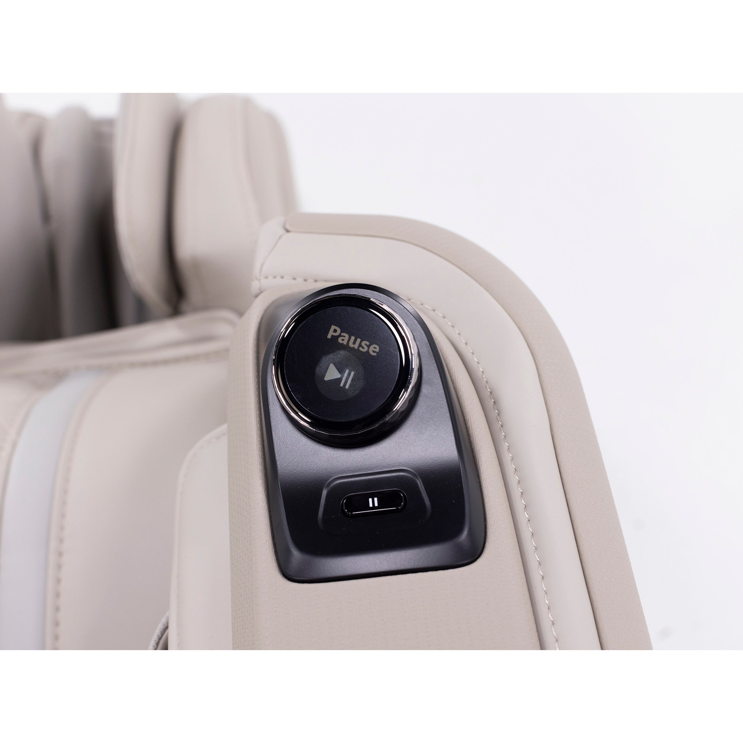 Qi SE Duo CZ-712 Massage Chair