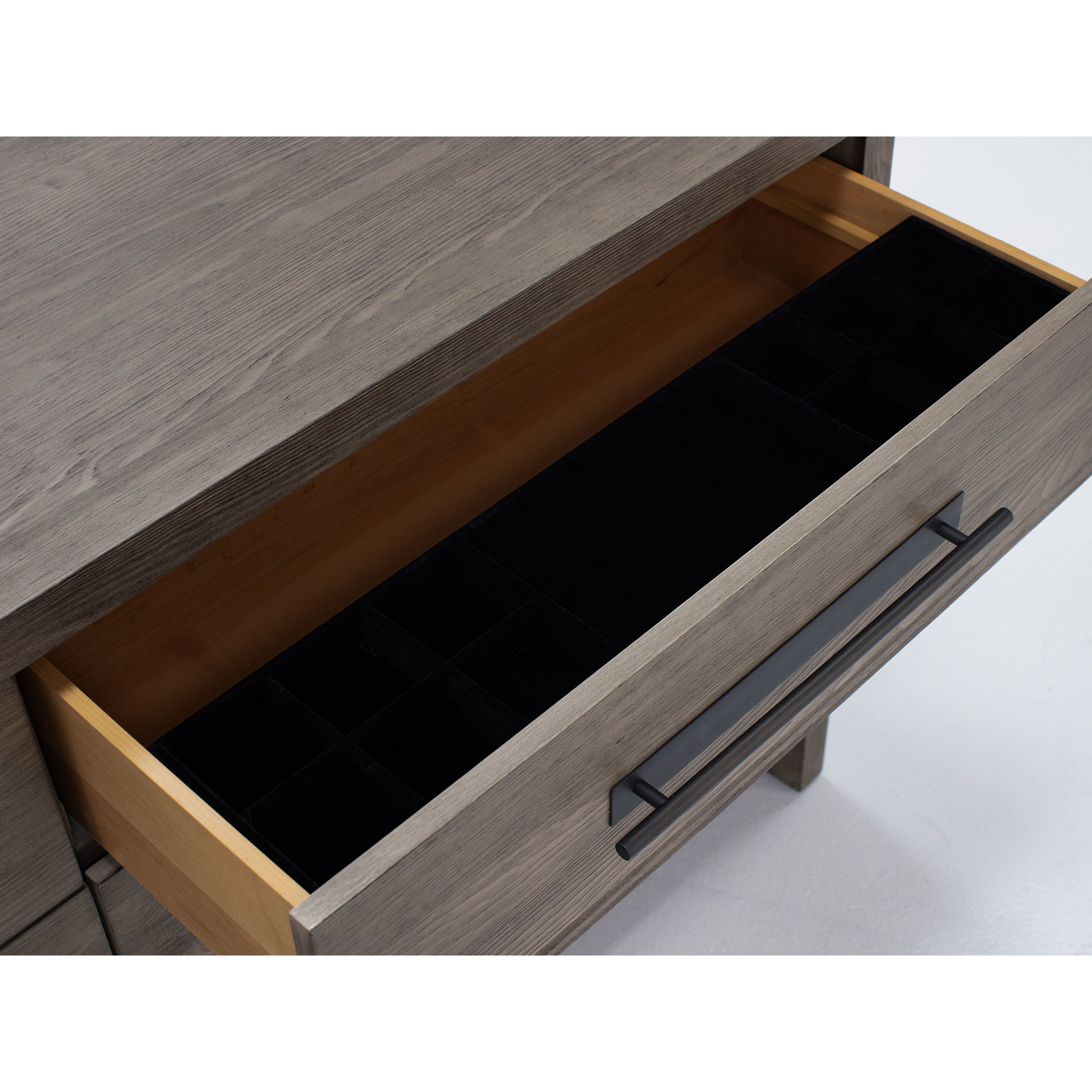 Powell Dresser
