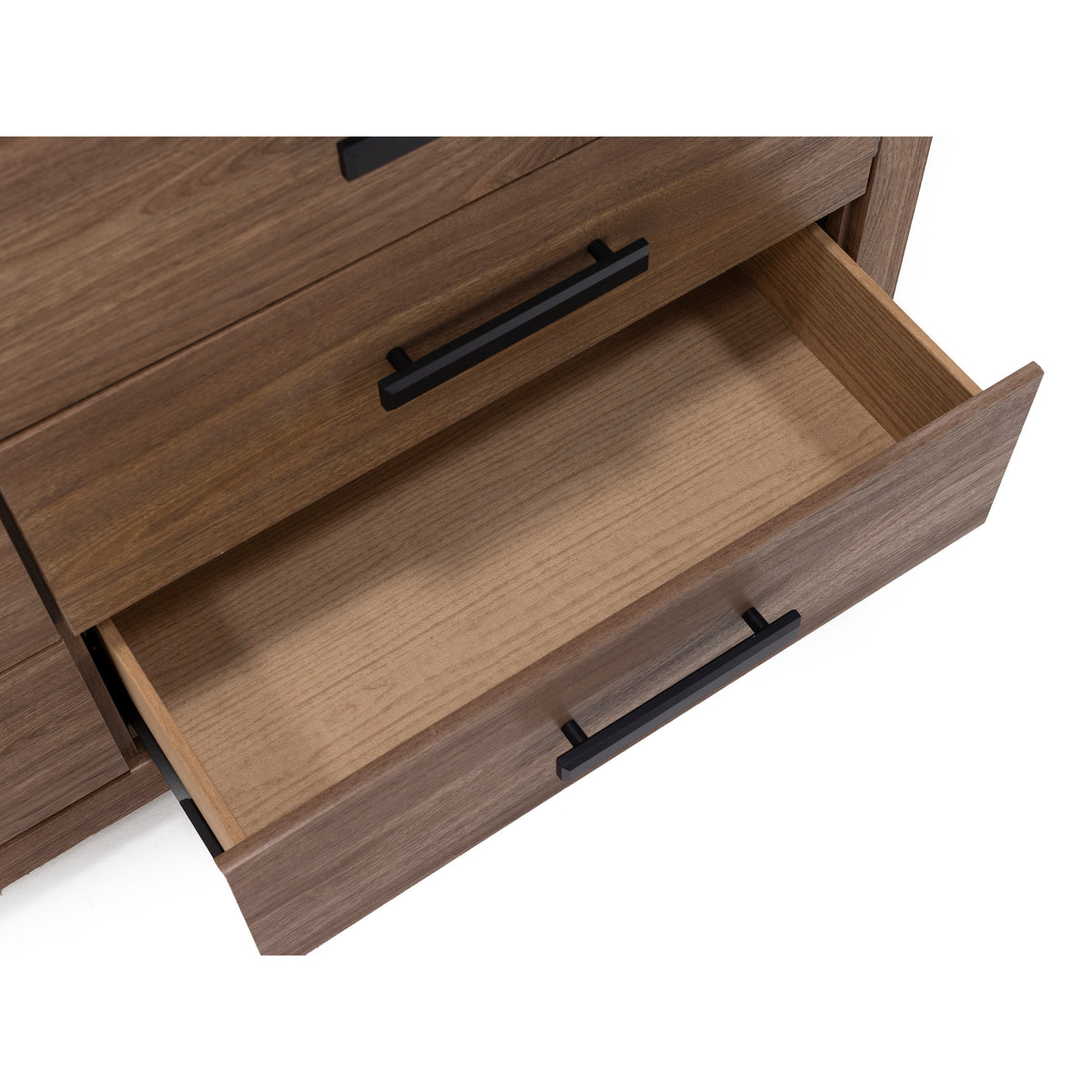 Essentials Dresser