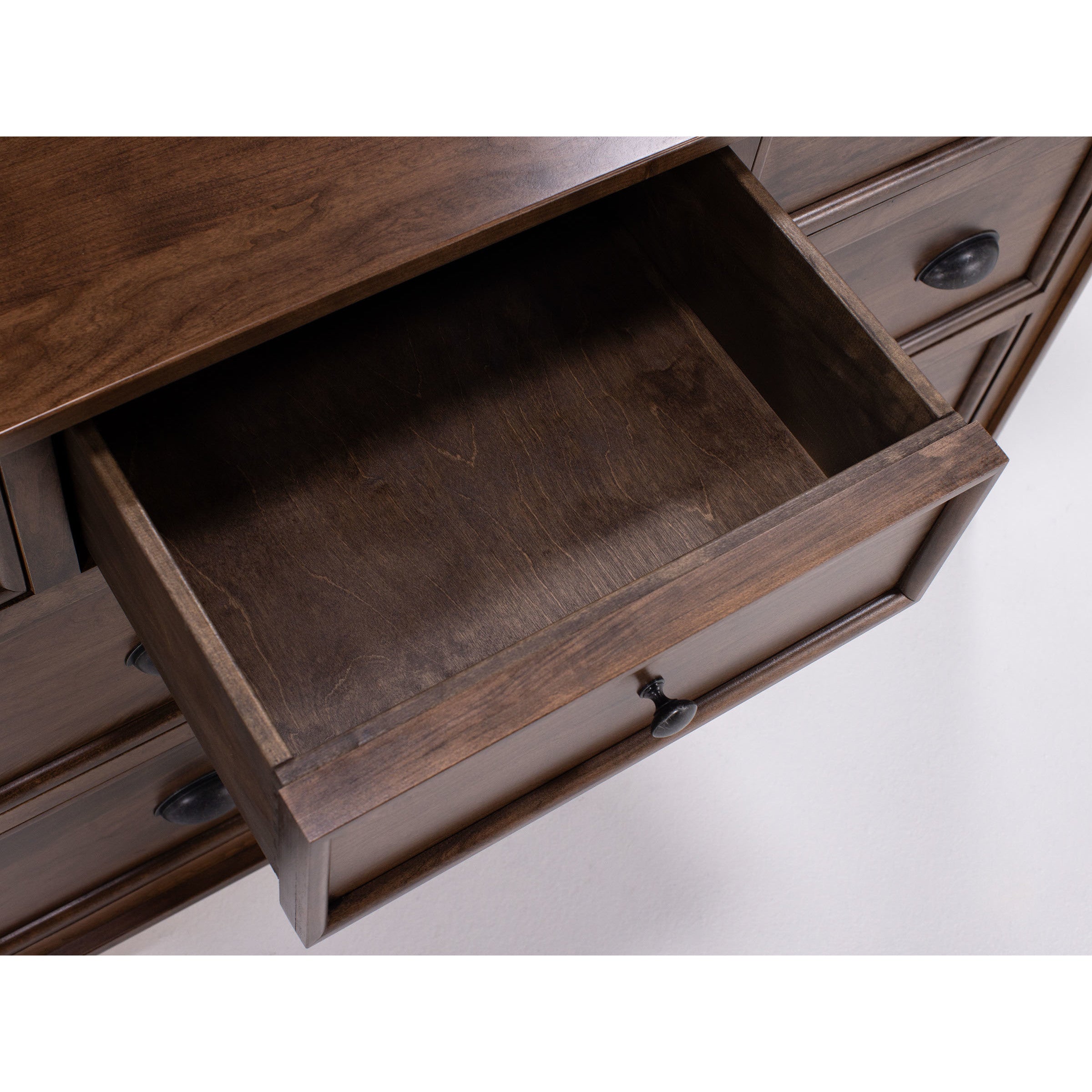 Kingsport Dresser