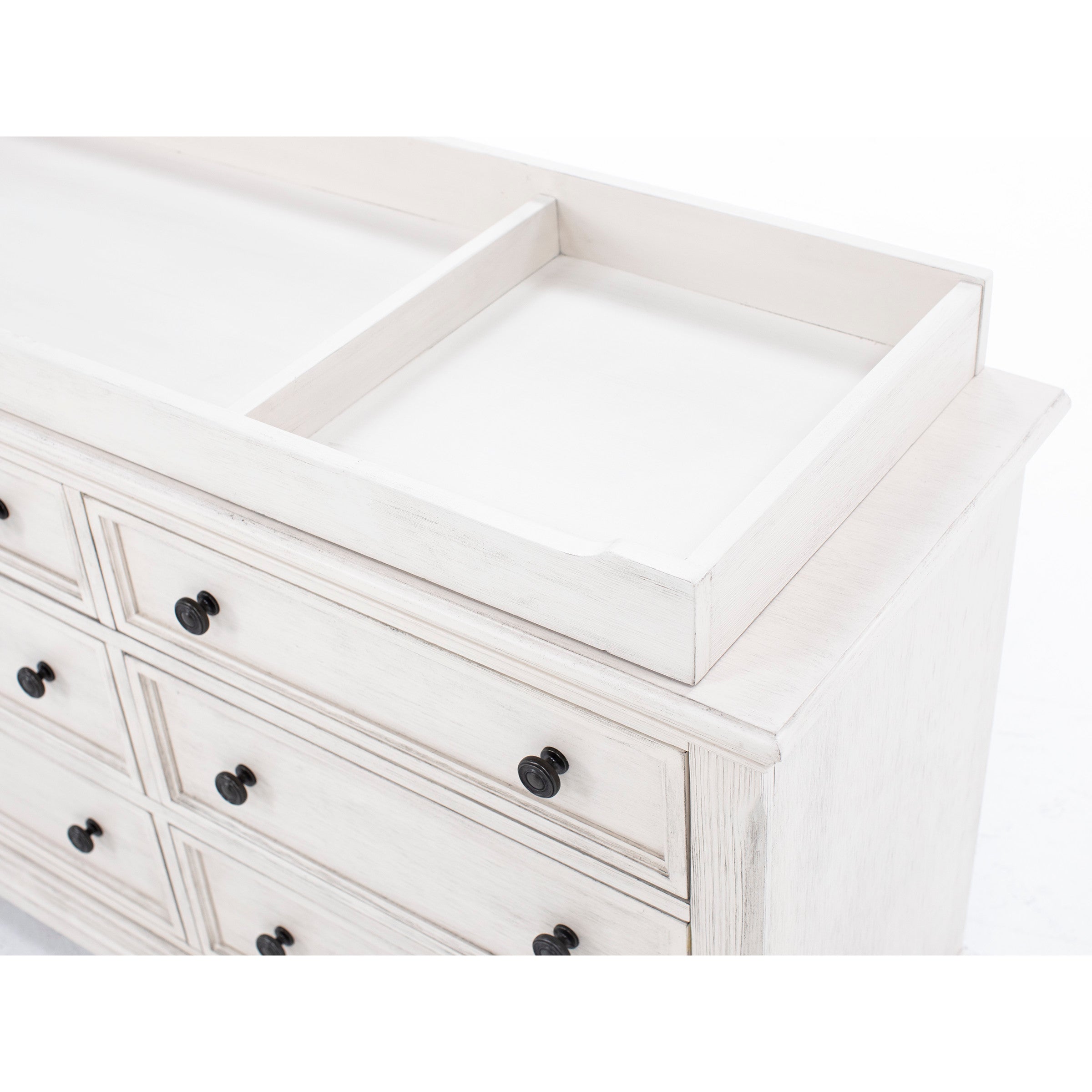 Stella Dresser