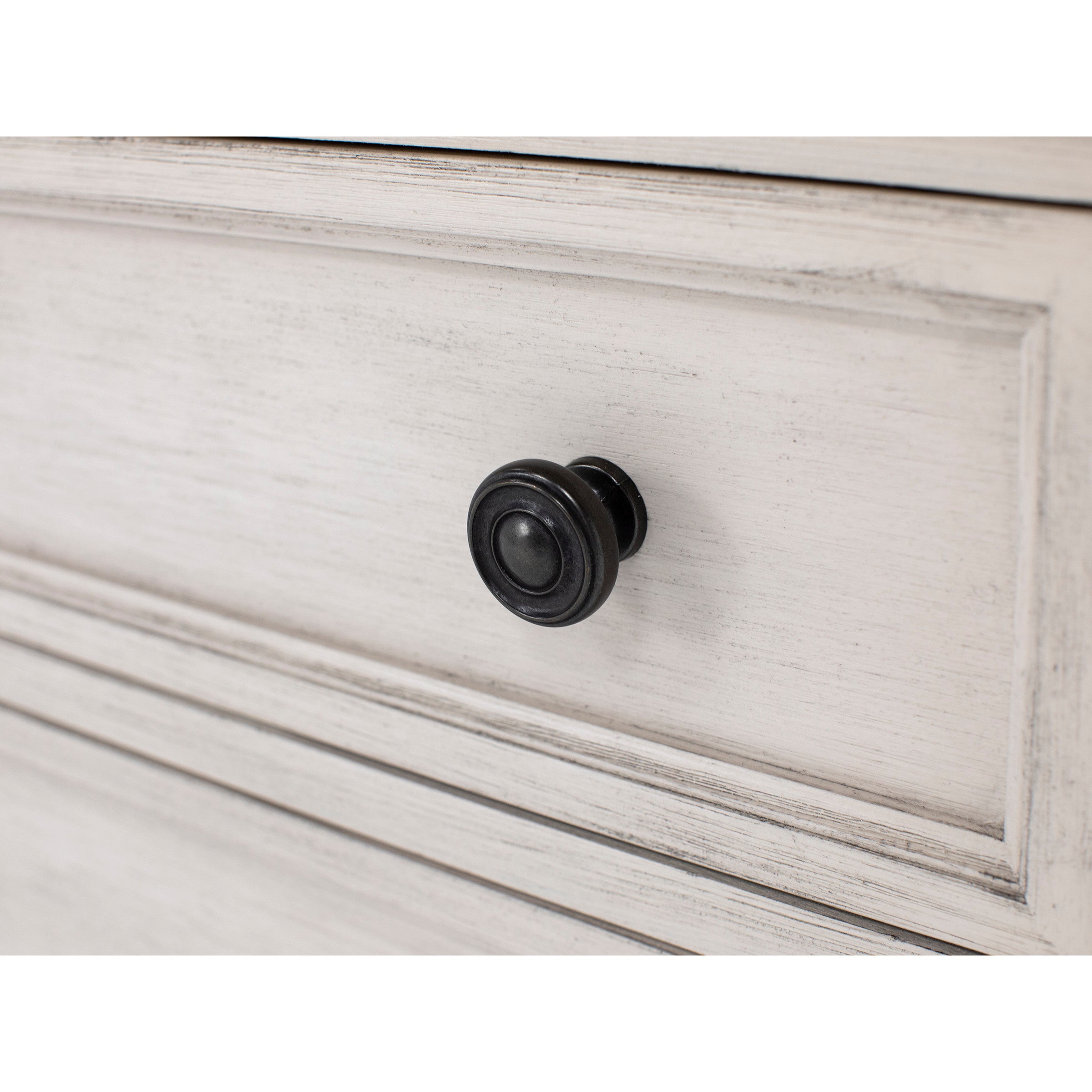 Stella Dresser