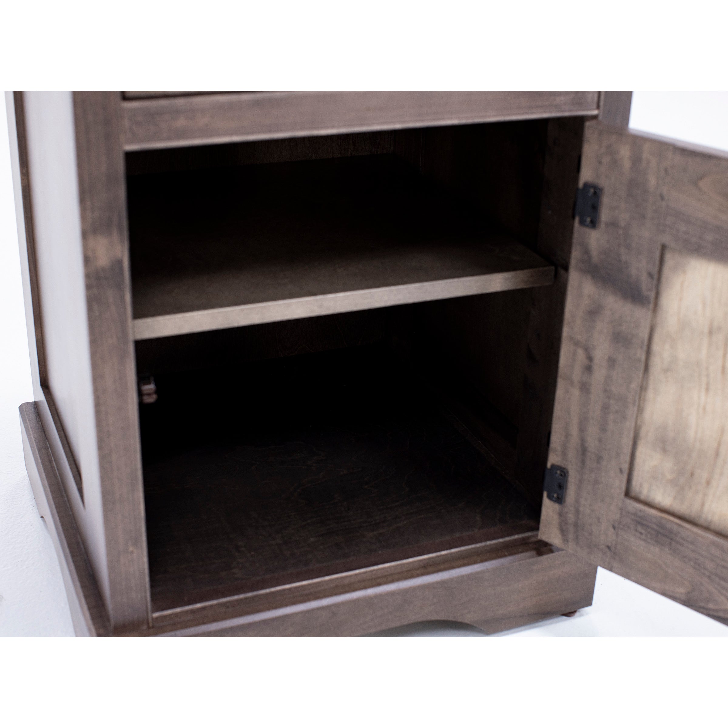 Daniel's Amish Elegance Door Nightstand Right Hinge