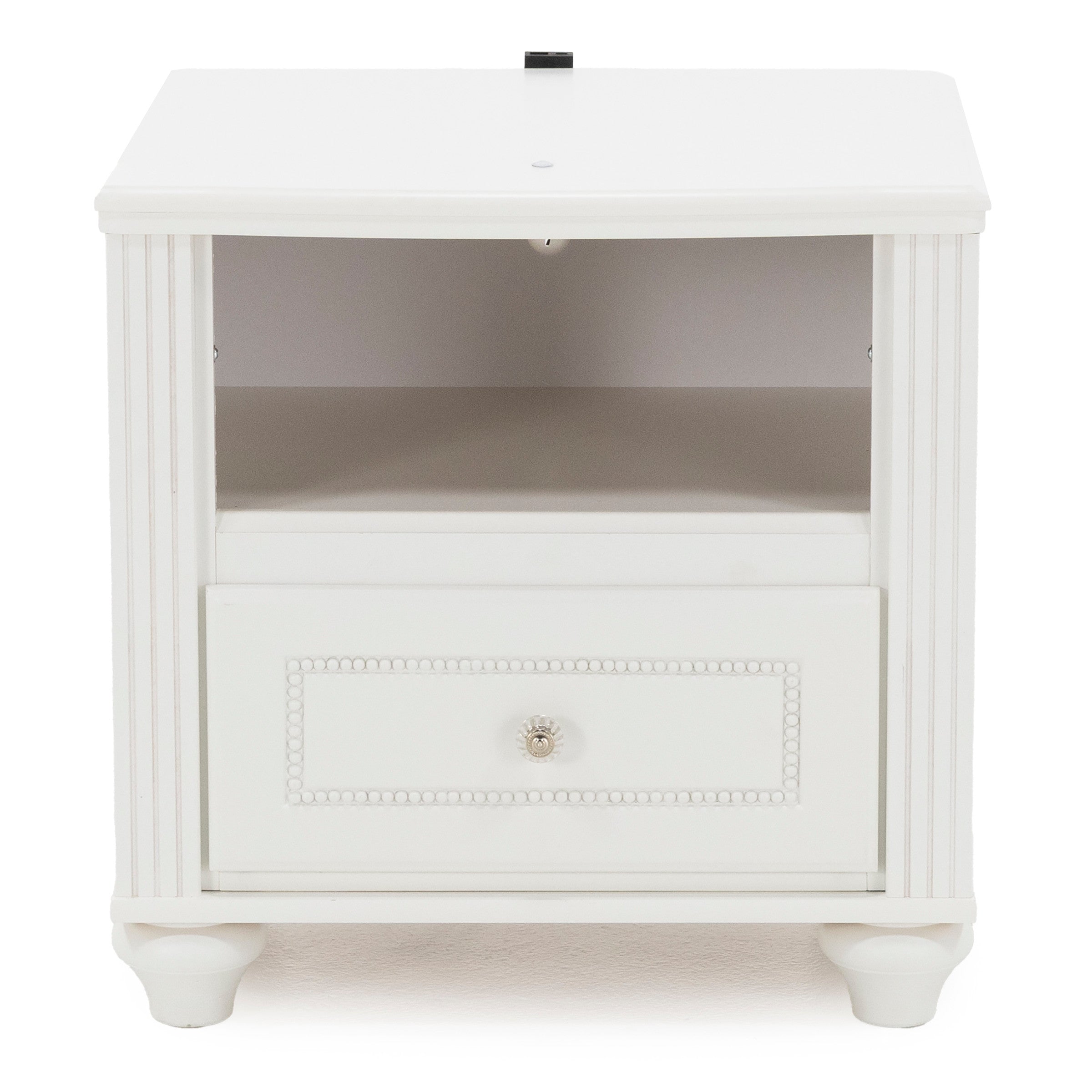 Lizzie Nightstand