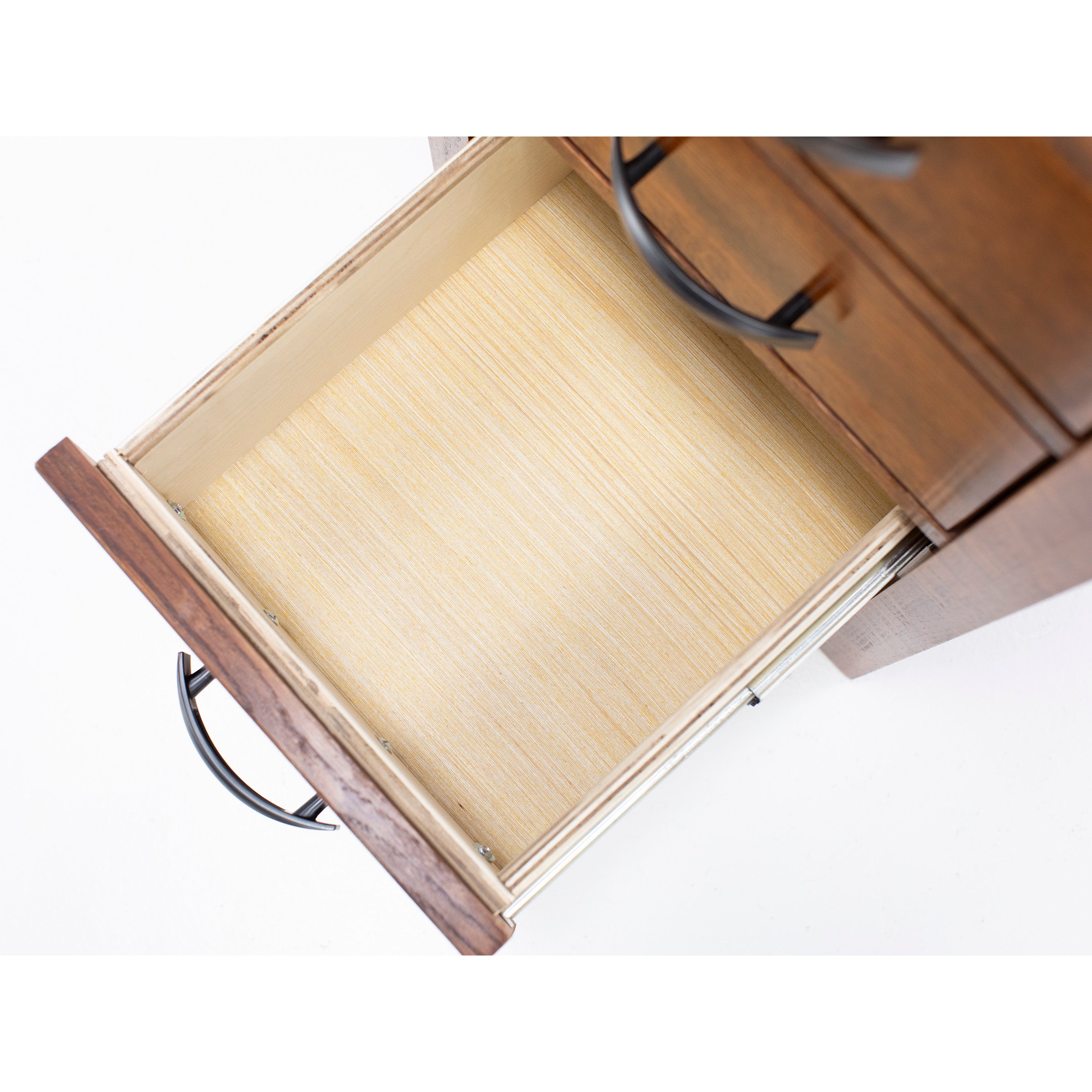Witmer Heartland 17" W Nightstand