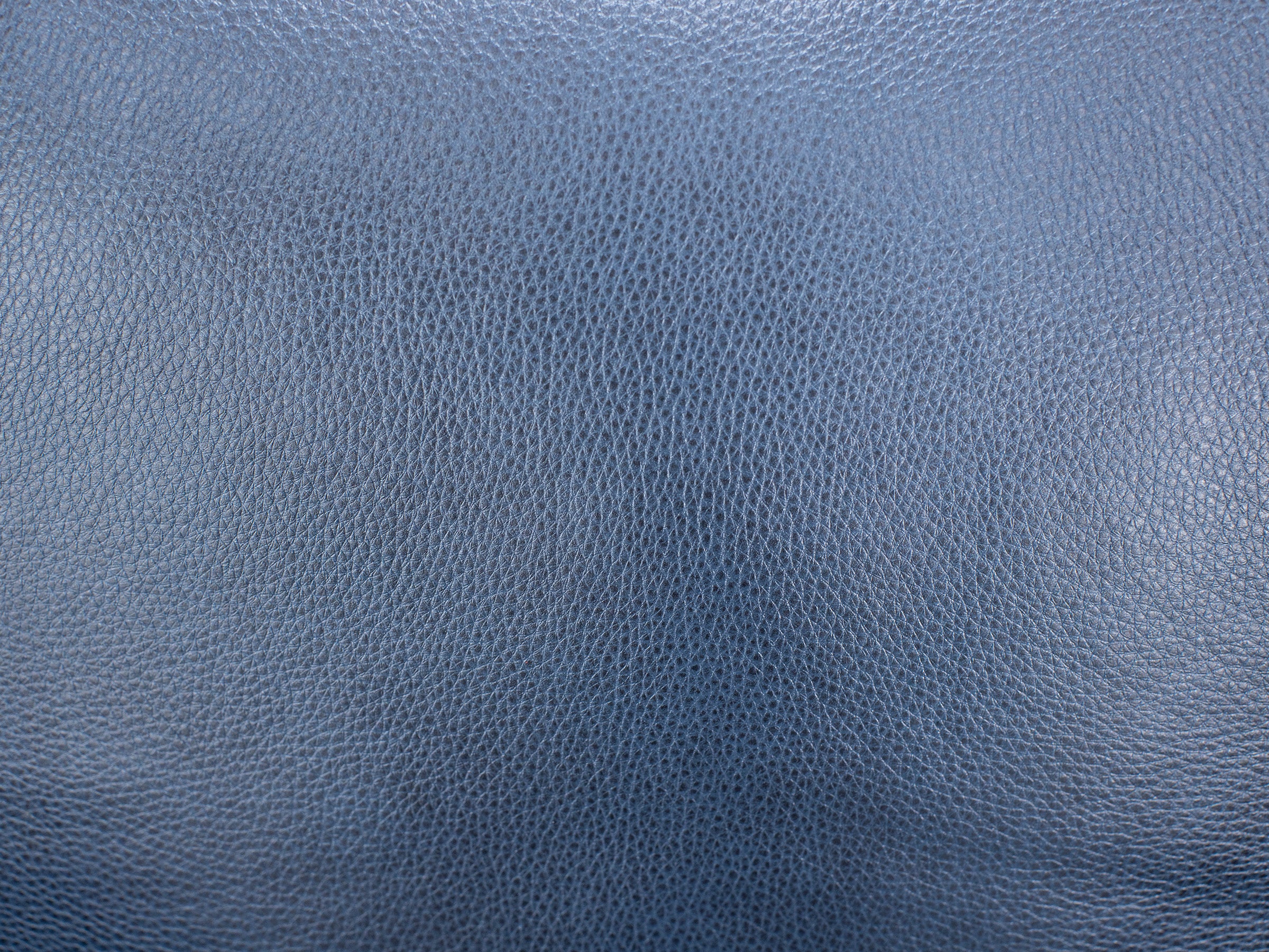 Matthew Leather Fully Loaded Zero Gravity Reclining Sofa With Hidden Cupholders