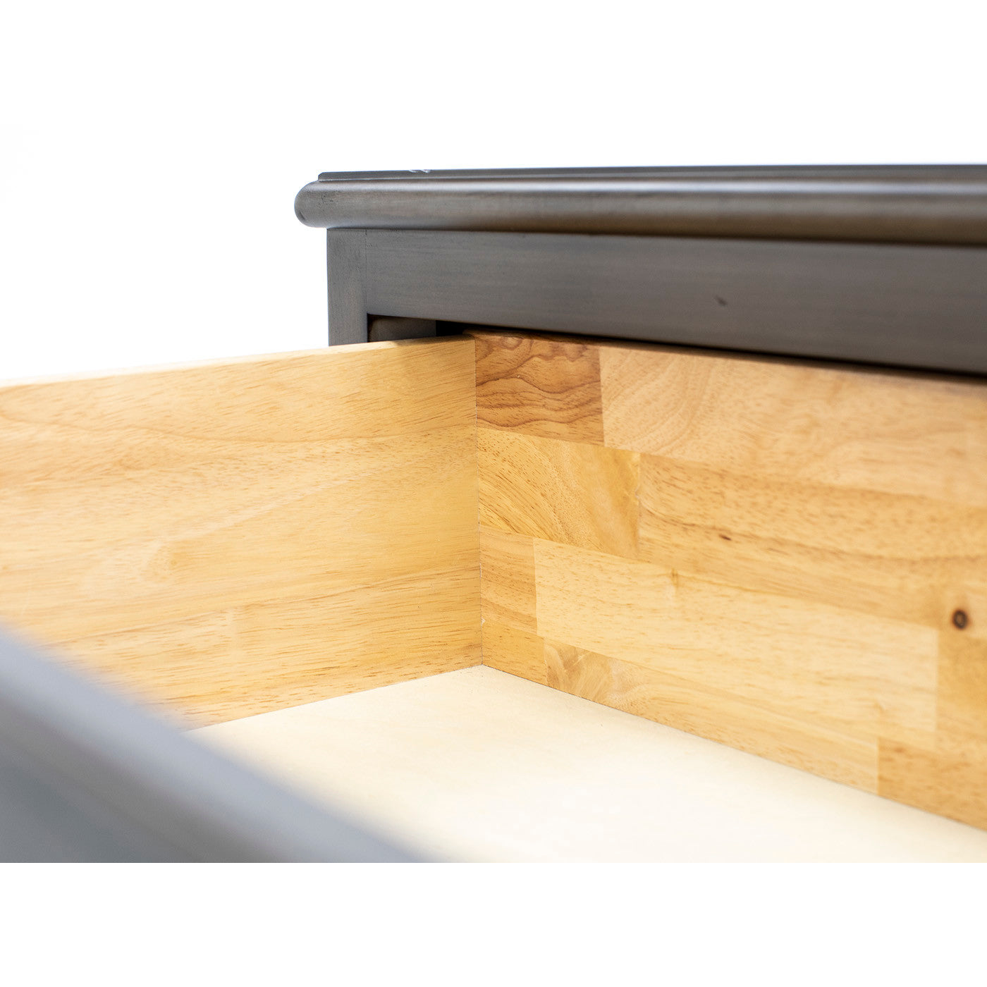 Kincaid Cascade Chest