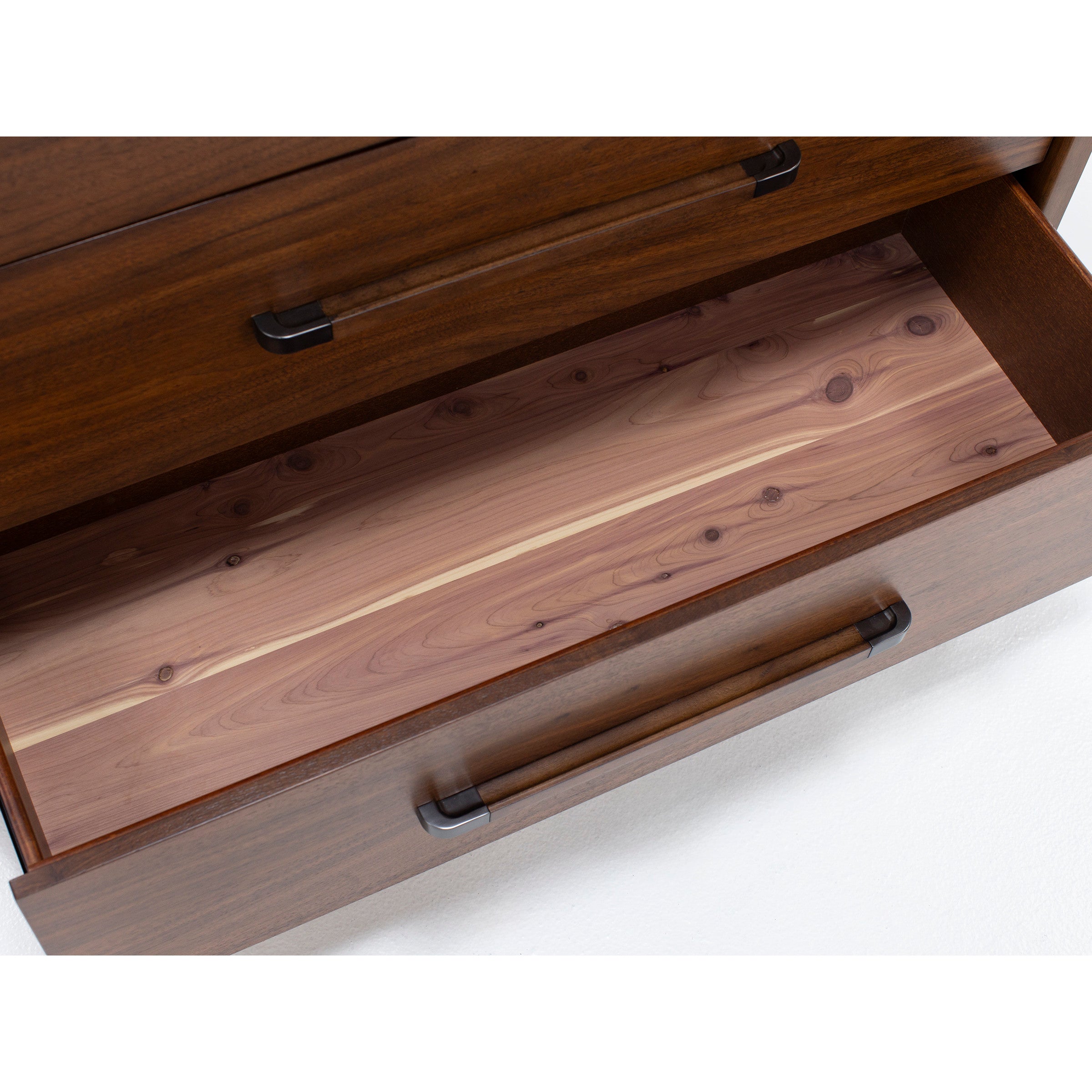Arthur Chest