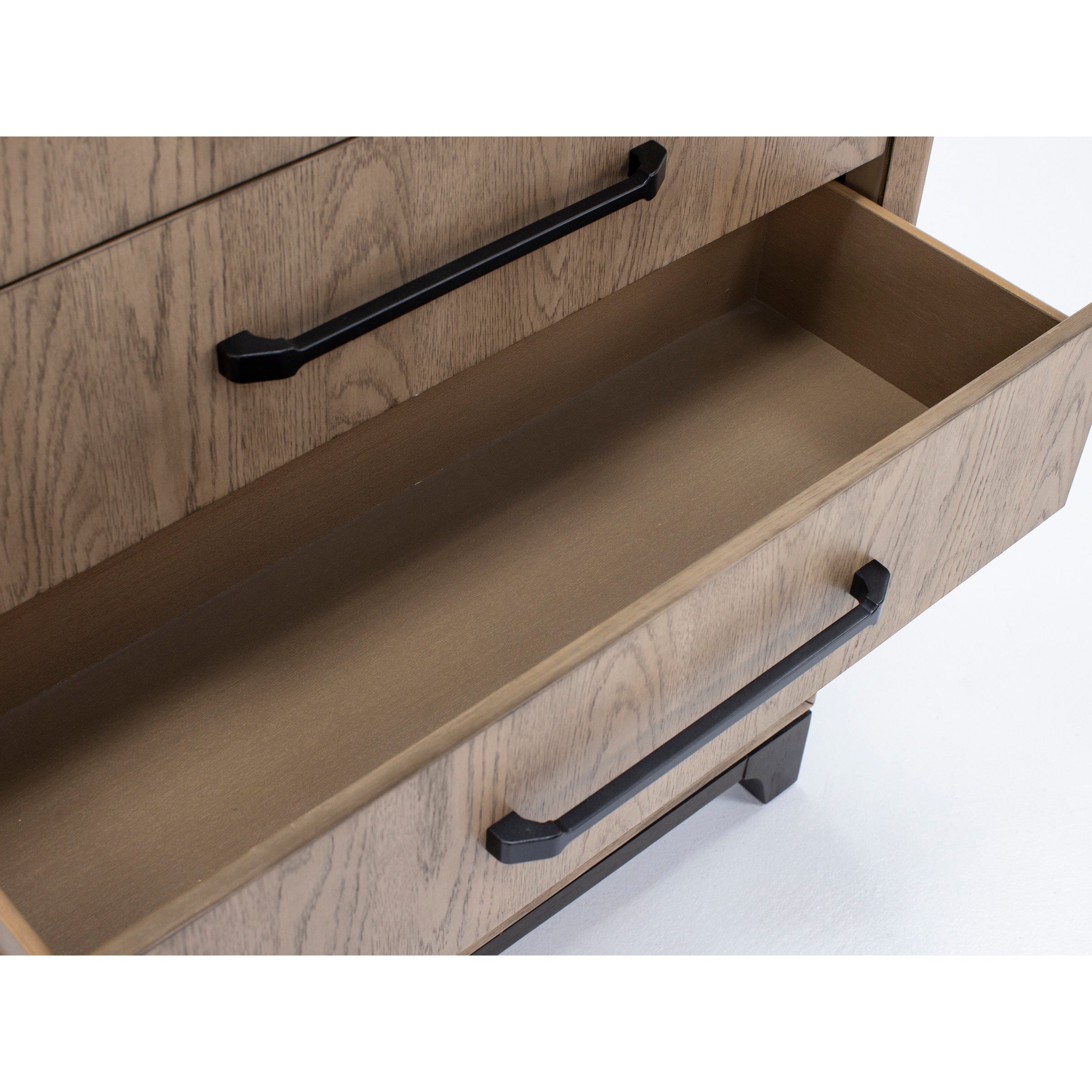 Lincoln Chest