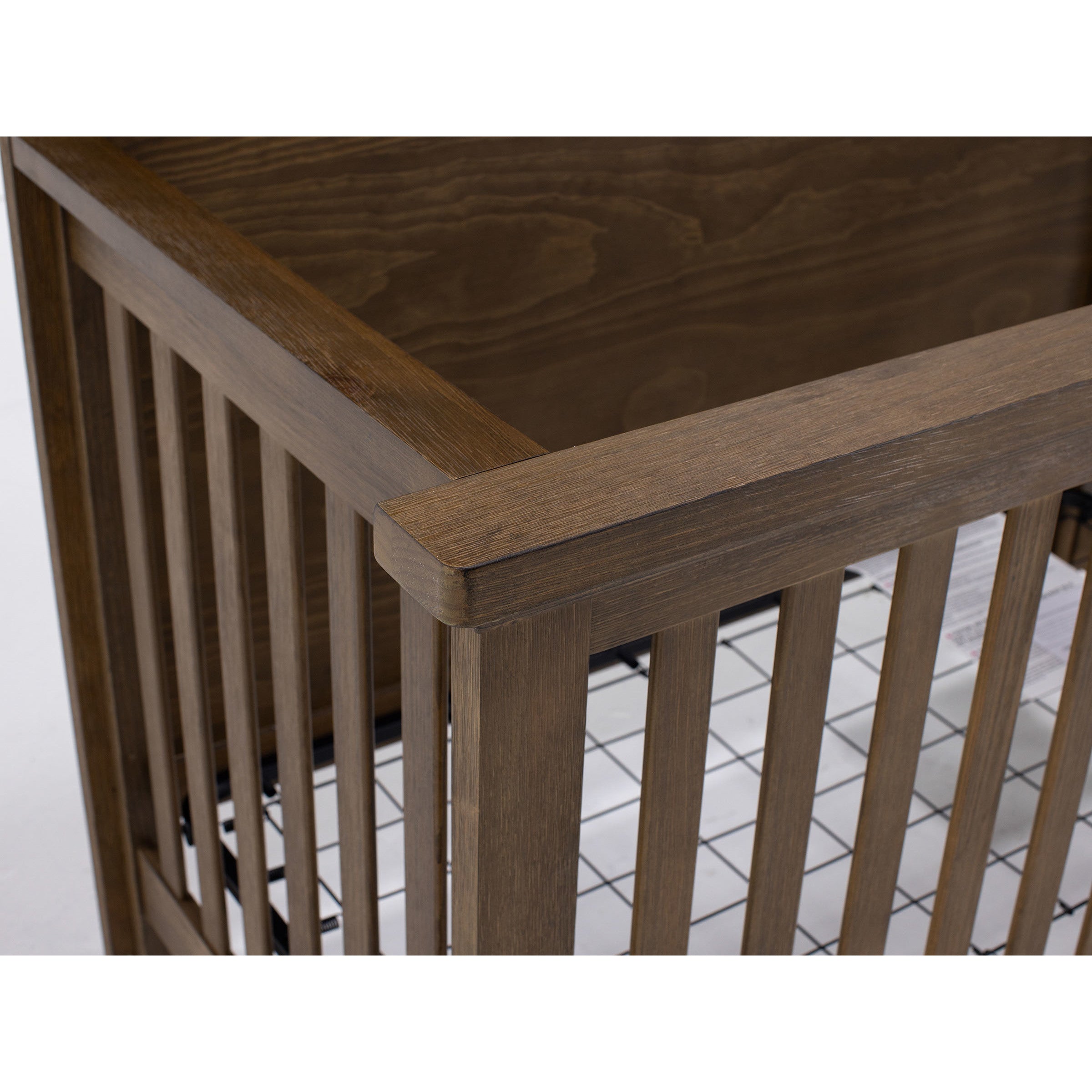 Titan Plain Convertible Crib