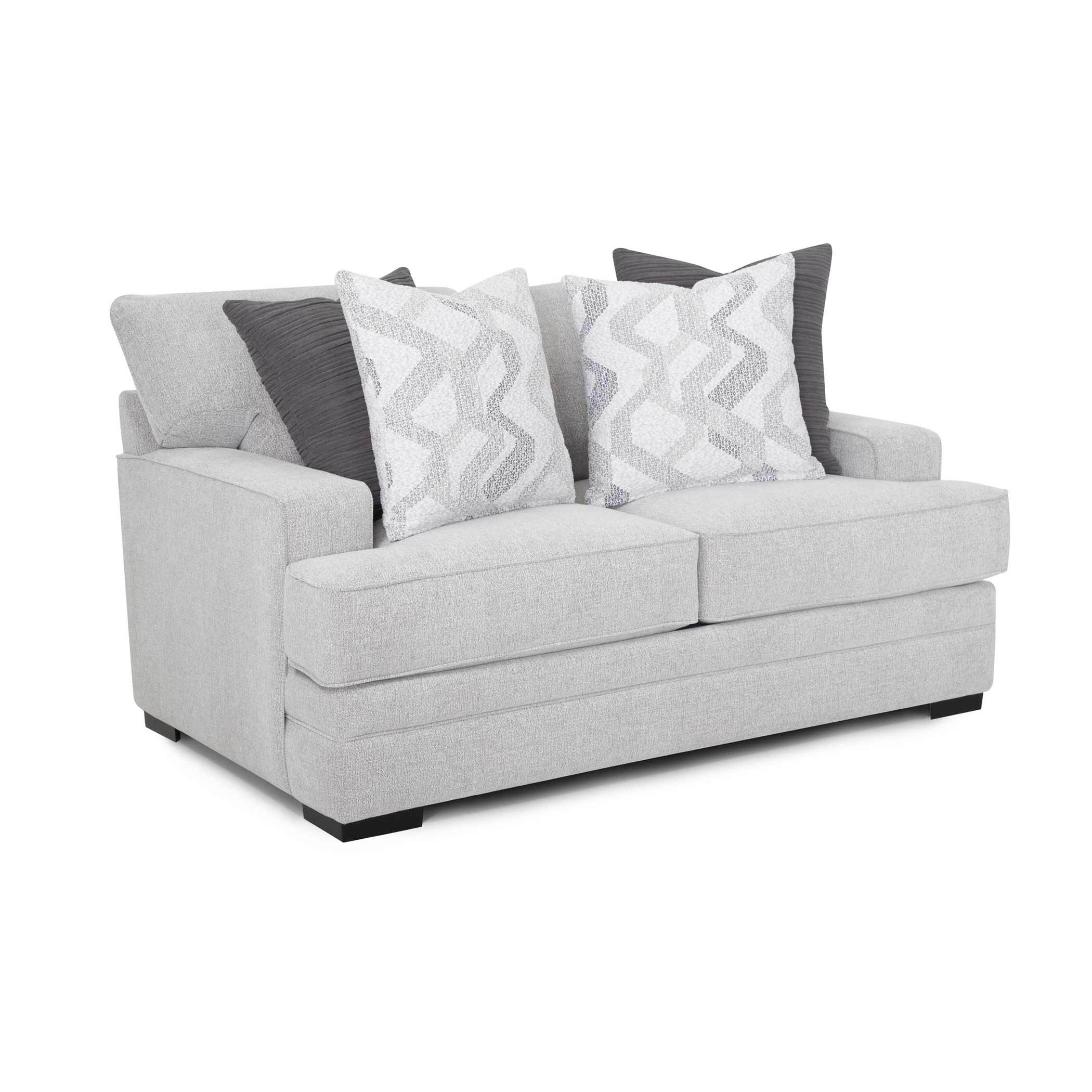 Nash Loveseat