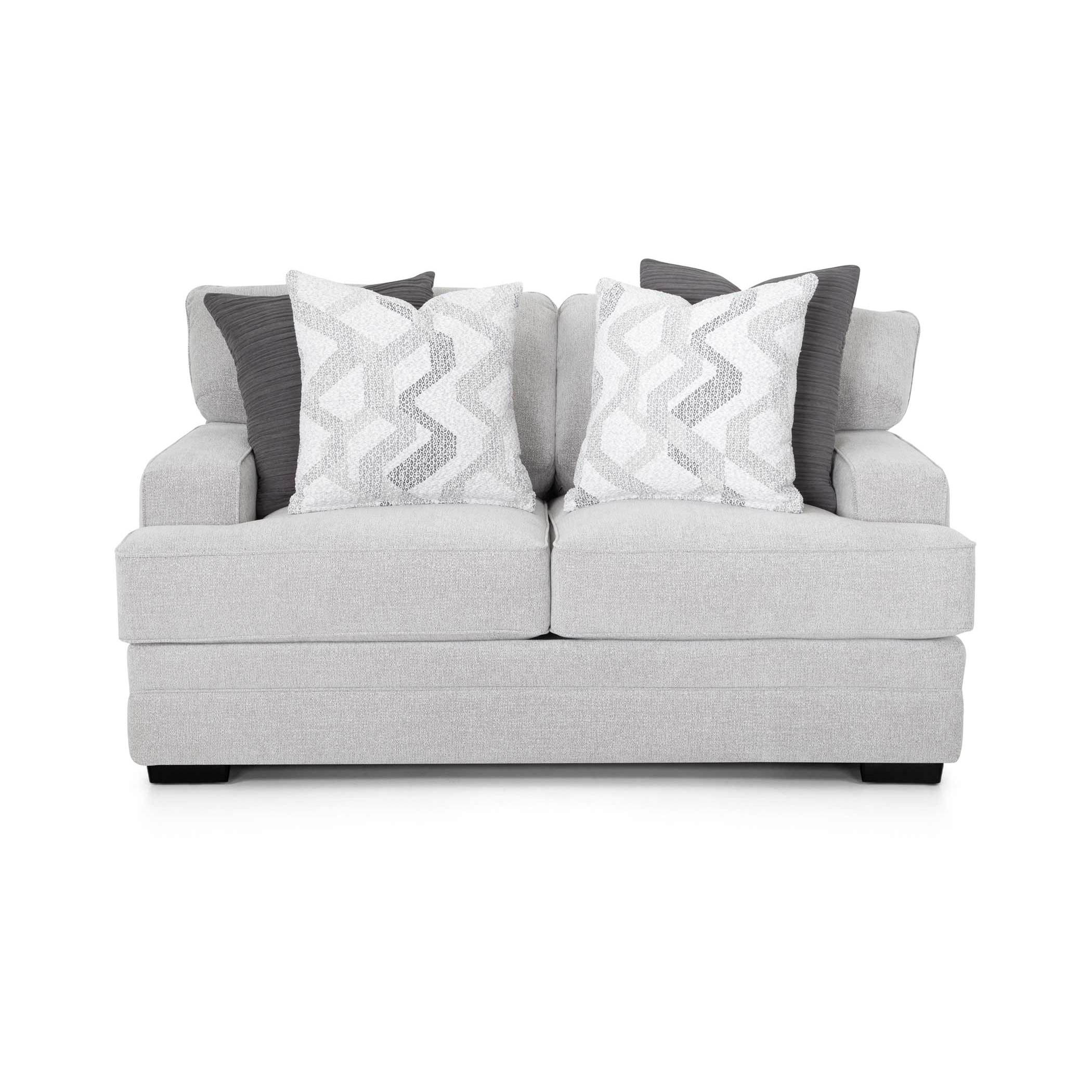 Nash Loveseat