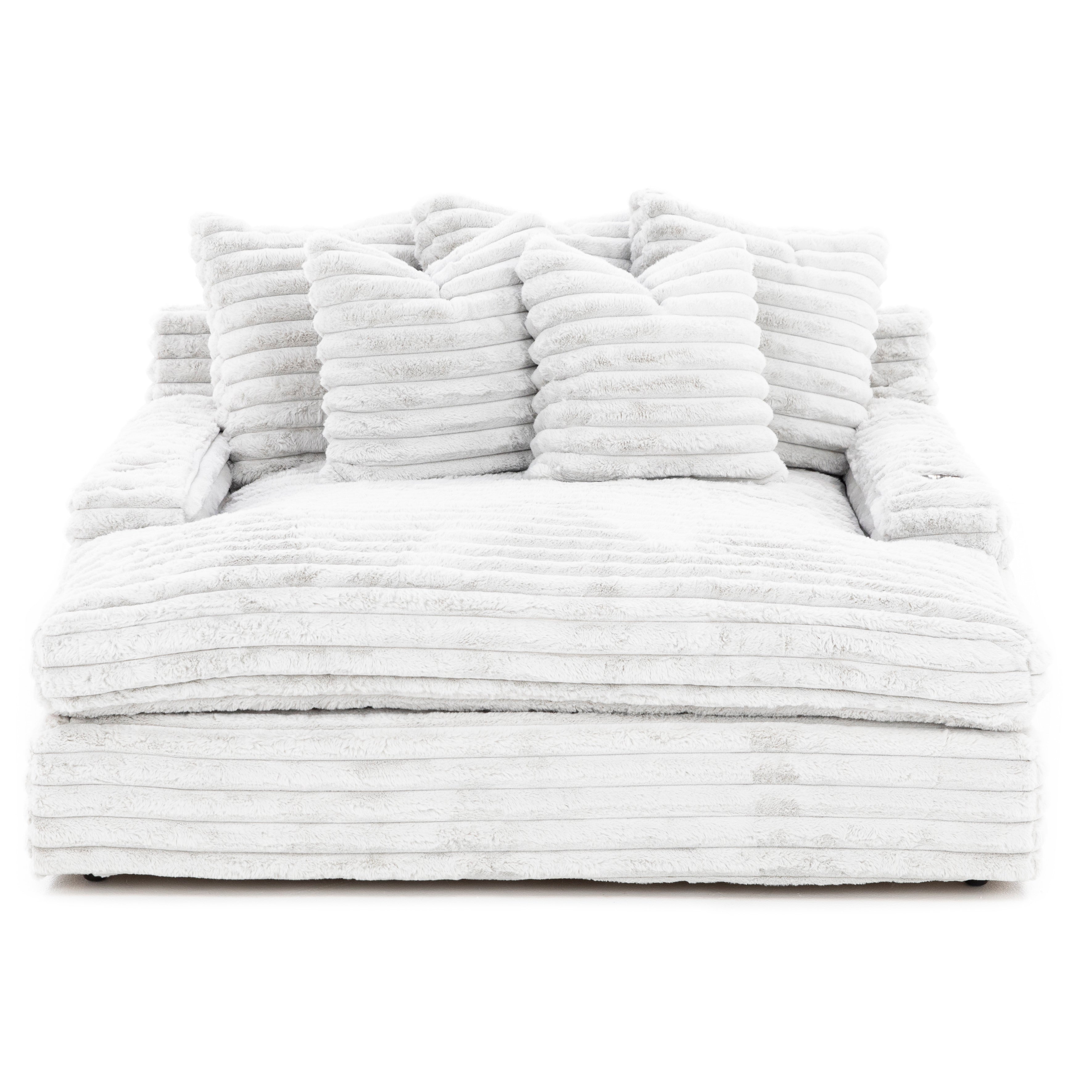 Nestle Chaise Lounge with Dual Cupholders and Charging Ports