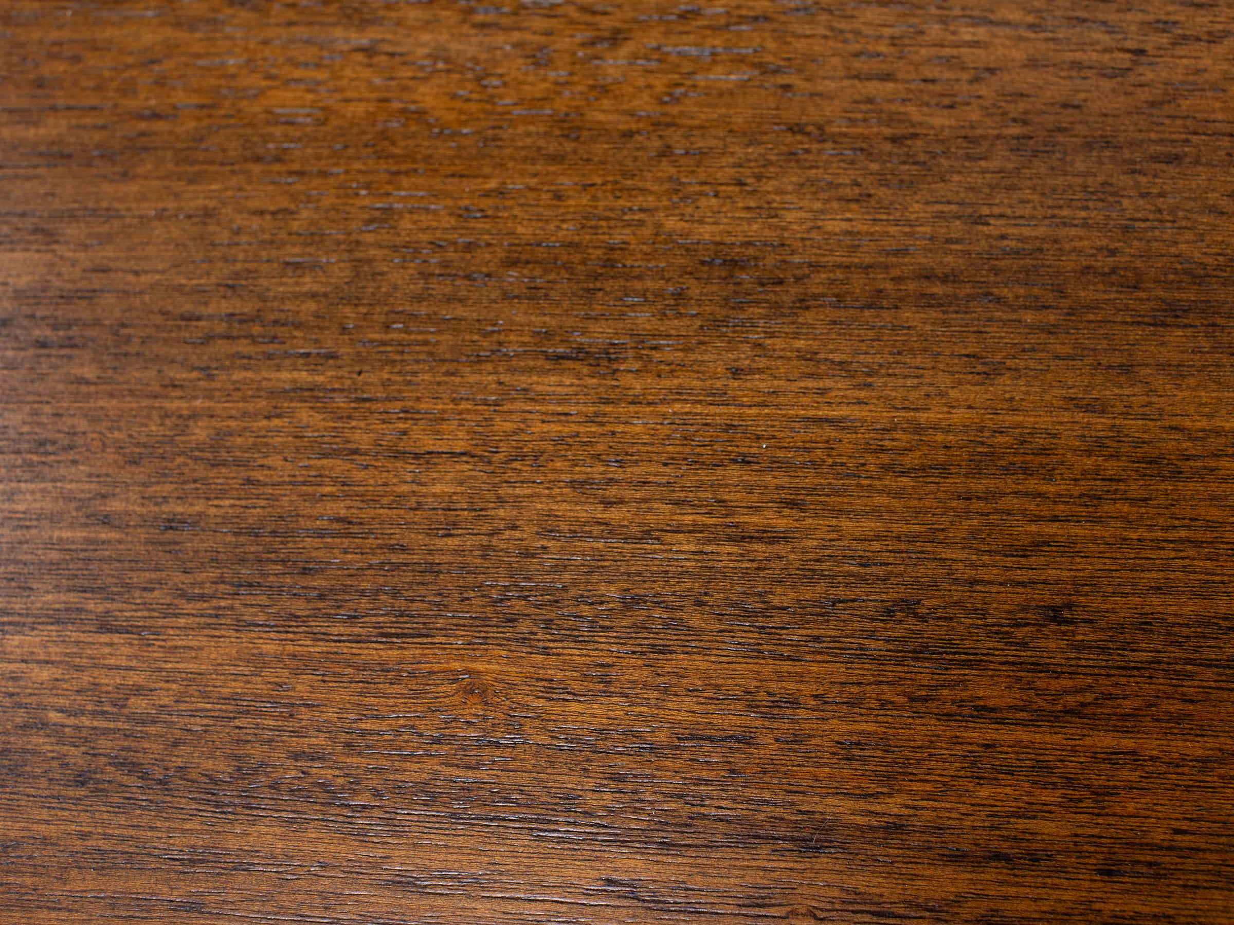 Emma 45" Round Dining Table
