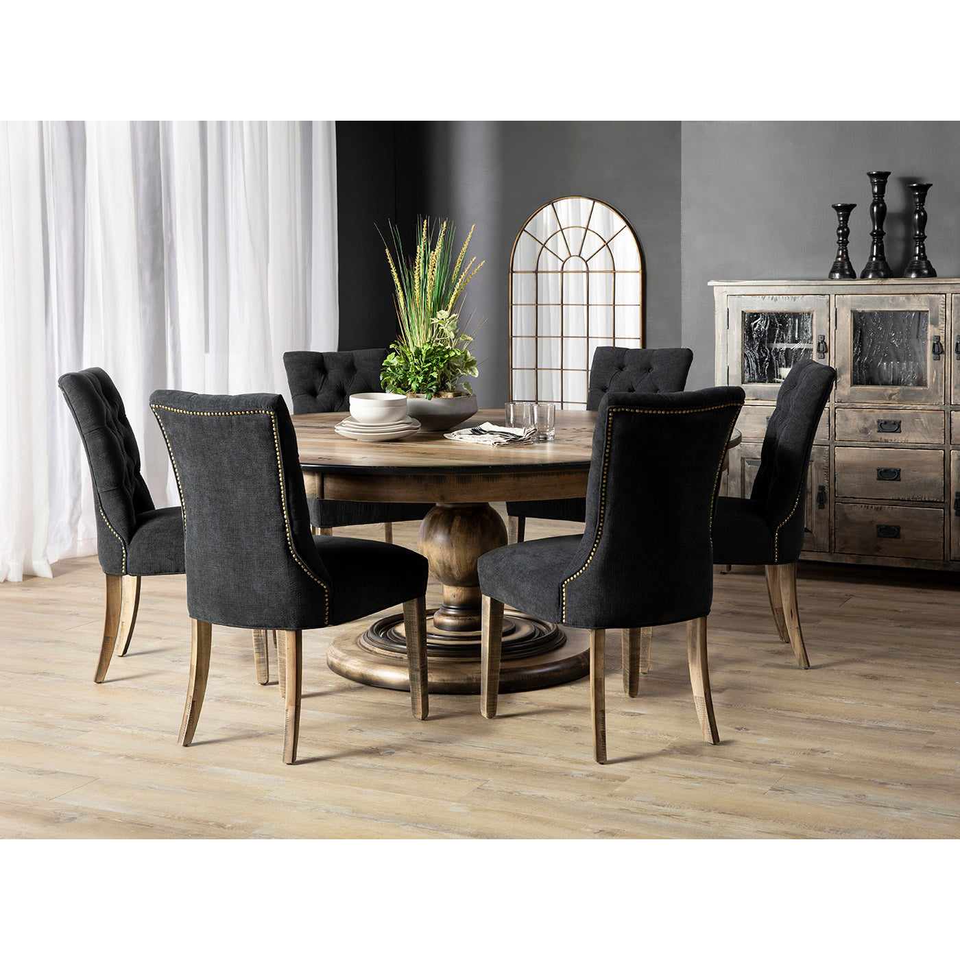 Canadel Champlain Round Dining Table