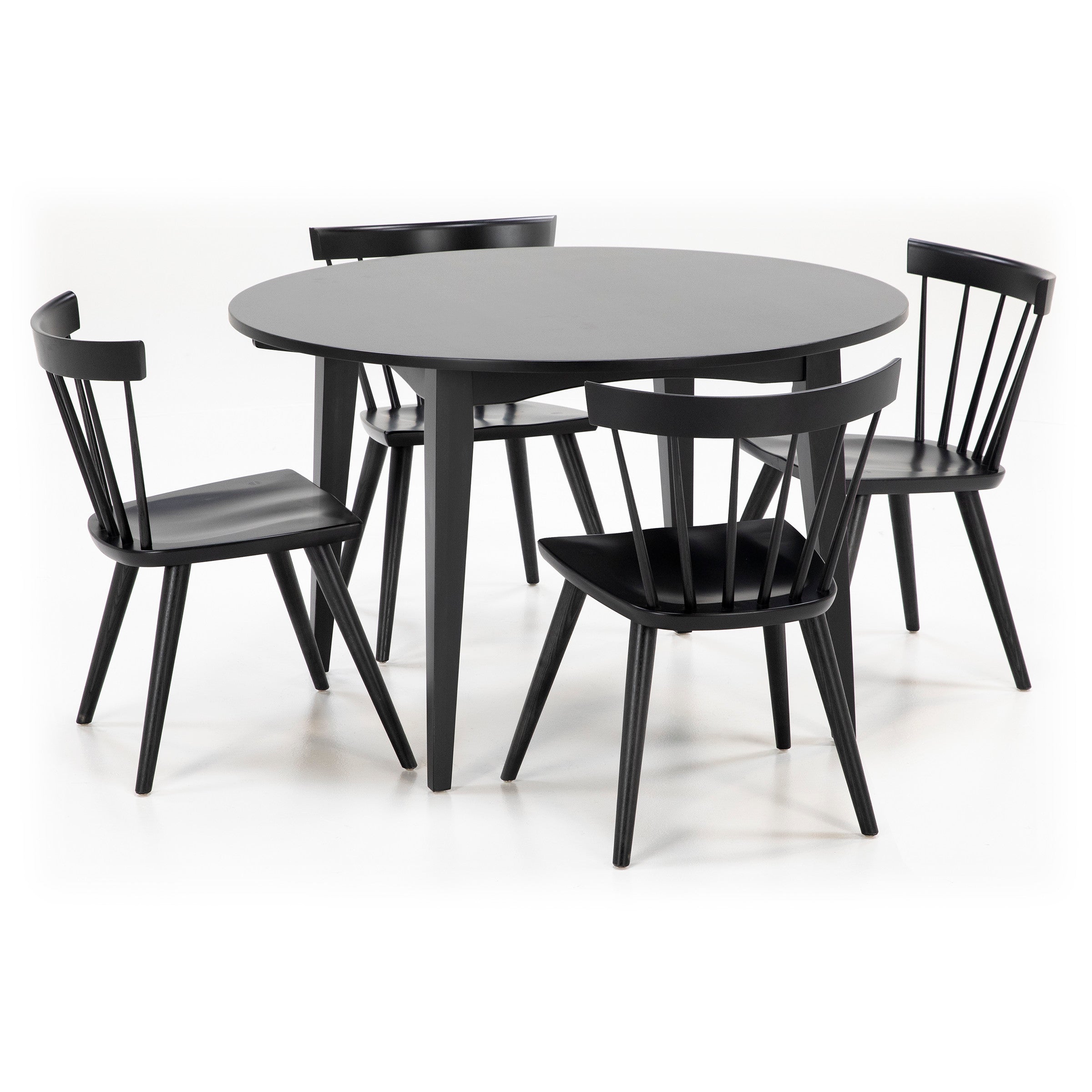 Studio Twenty Three 54" Round Table In Onyx M38