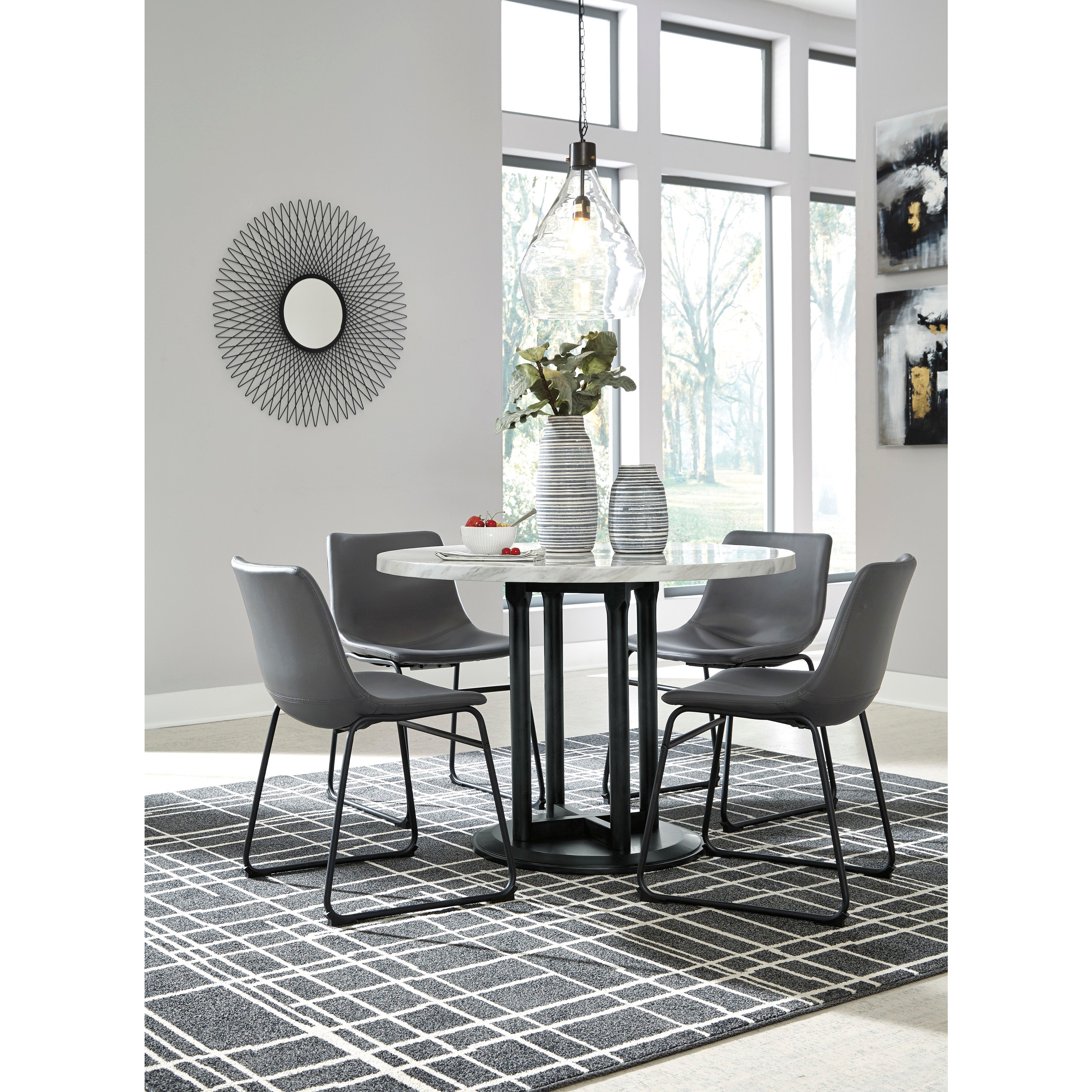 Leigh Side Chair