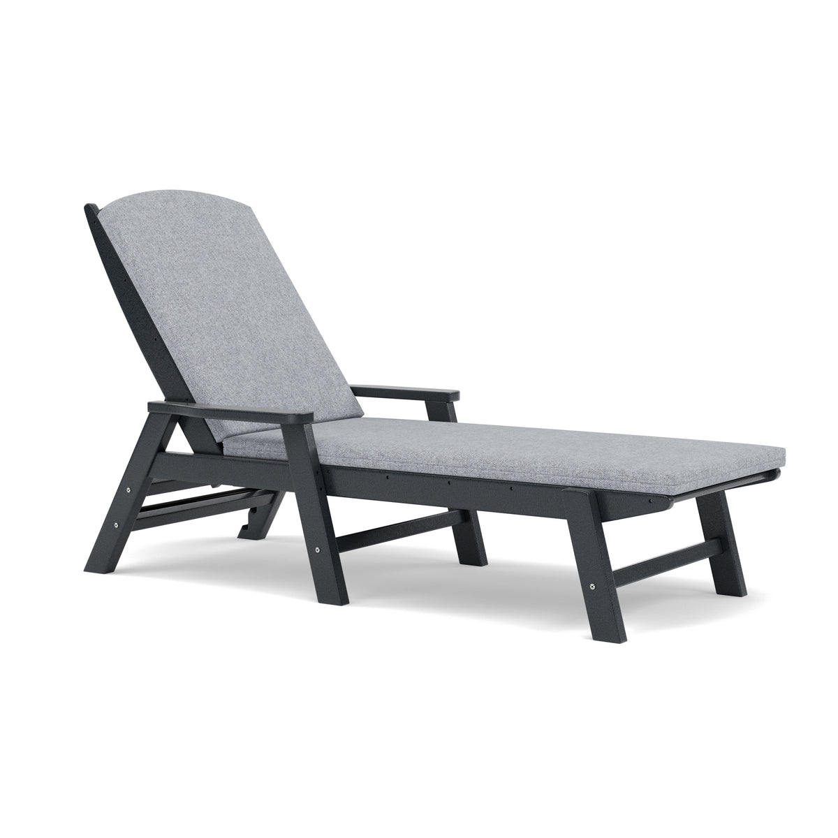 Nautical Chaise With Arms