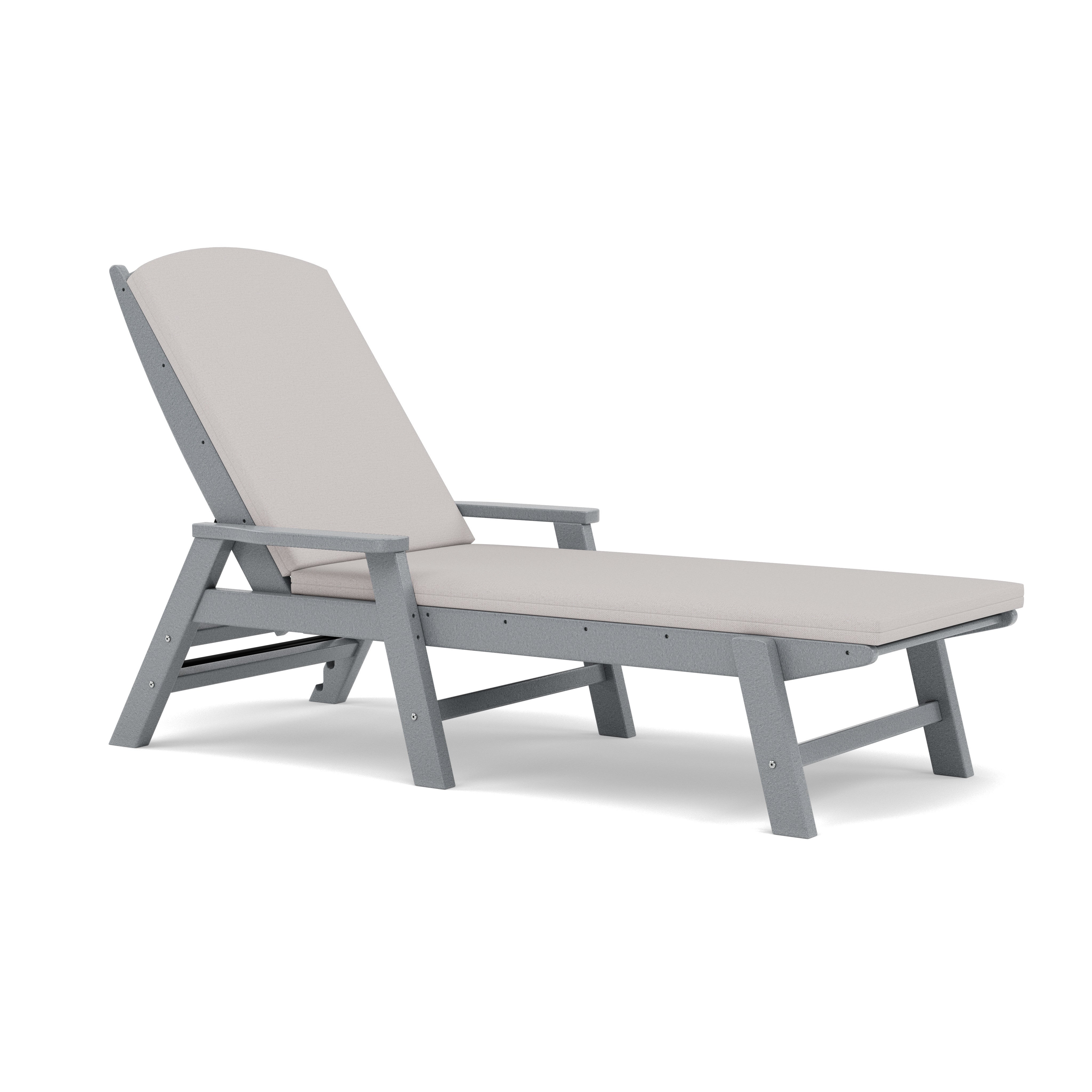 Nautical Chaise With Arms