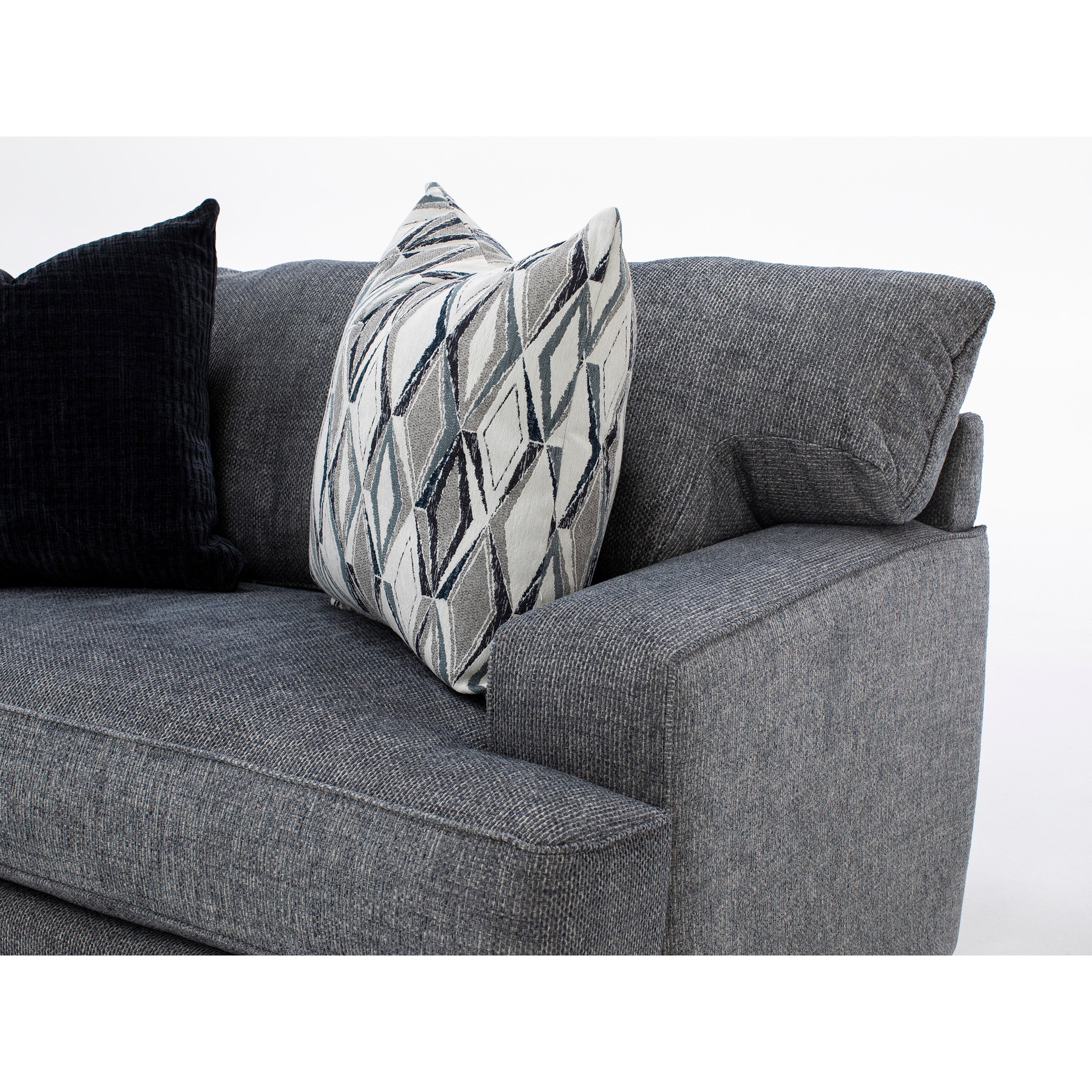 Nash Wide Chair