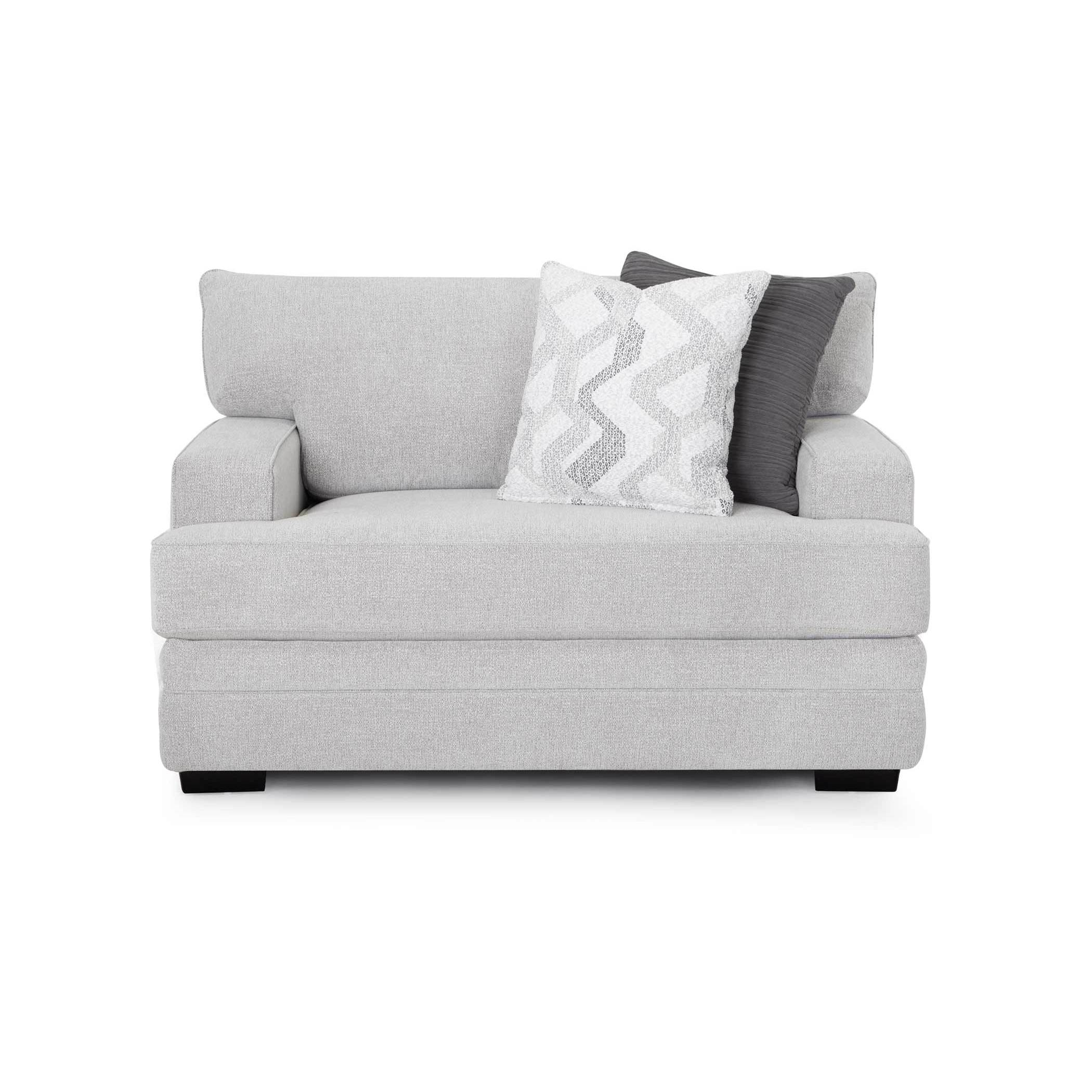 Nash Wide Chair