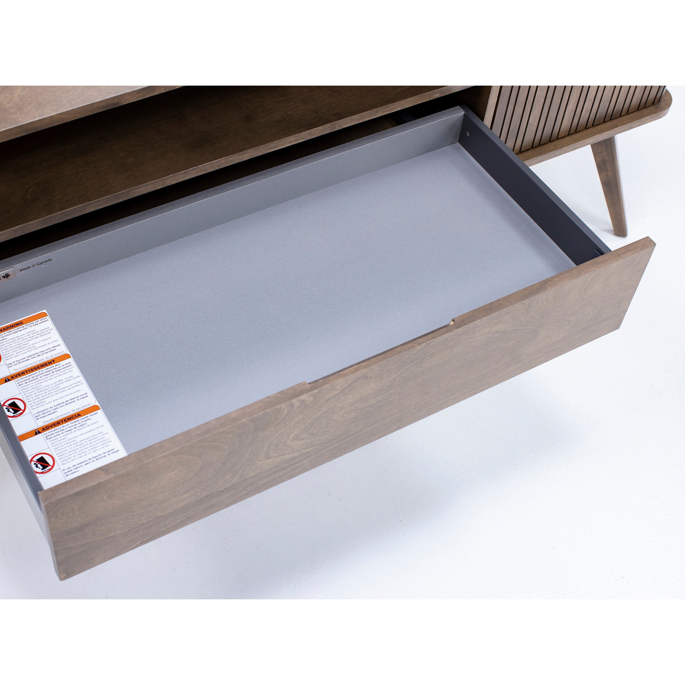Vogue 69" Media Unit