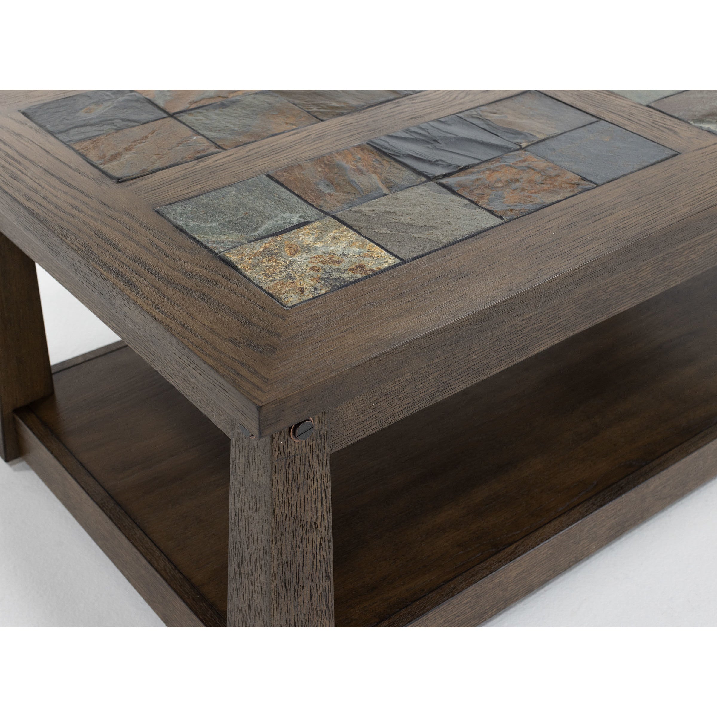 Lakepoint Chairside Table