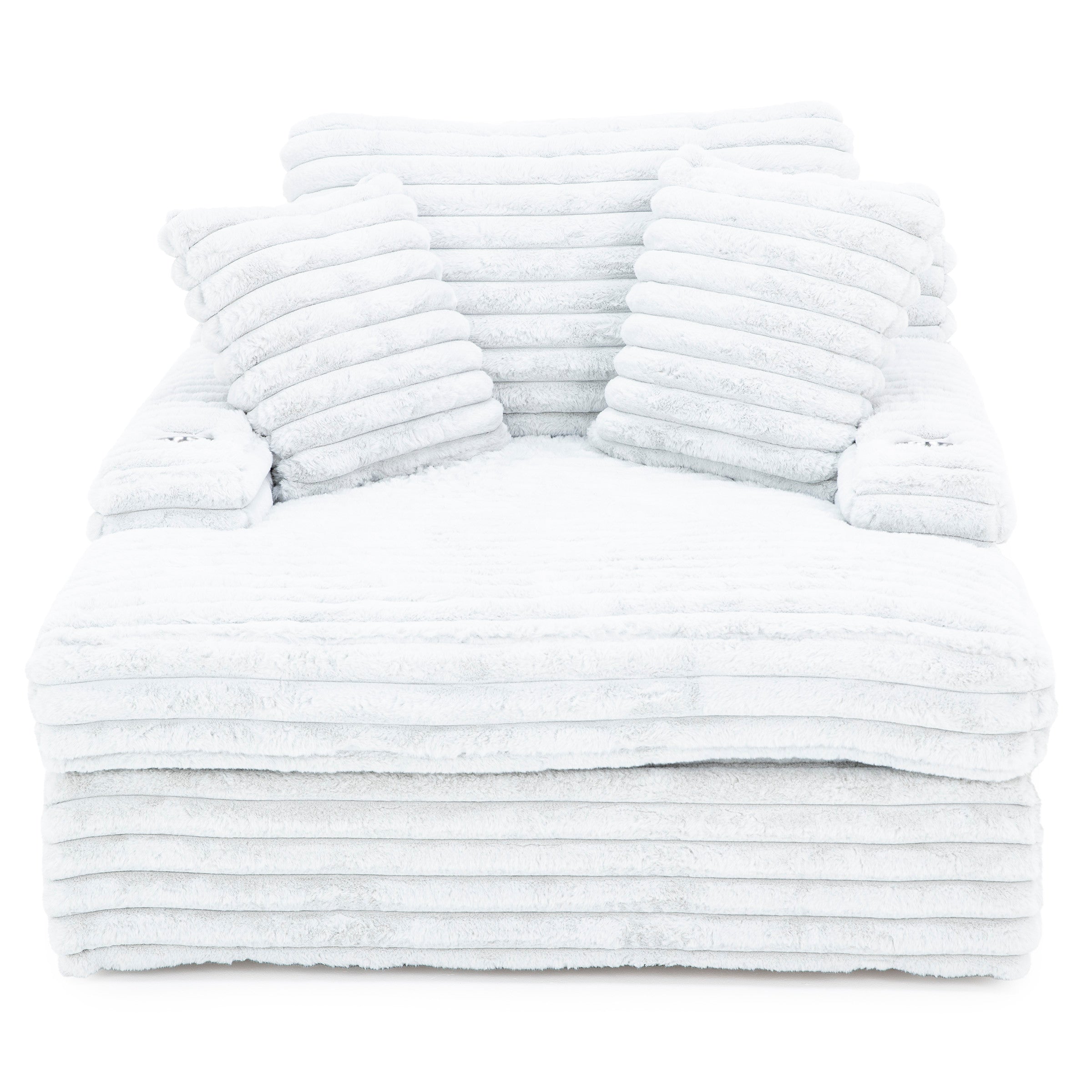 Nestle Small Chaise Lounge With Dual Cupholders And Charging Ports